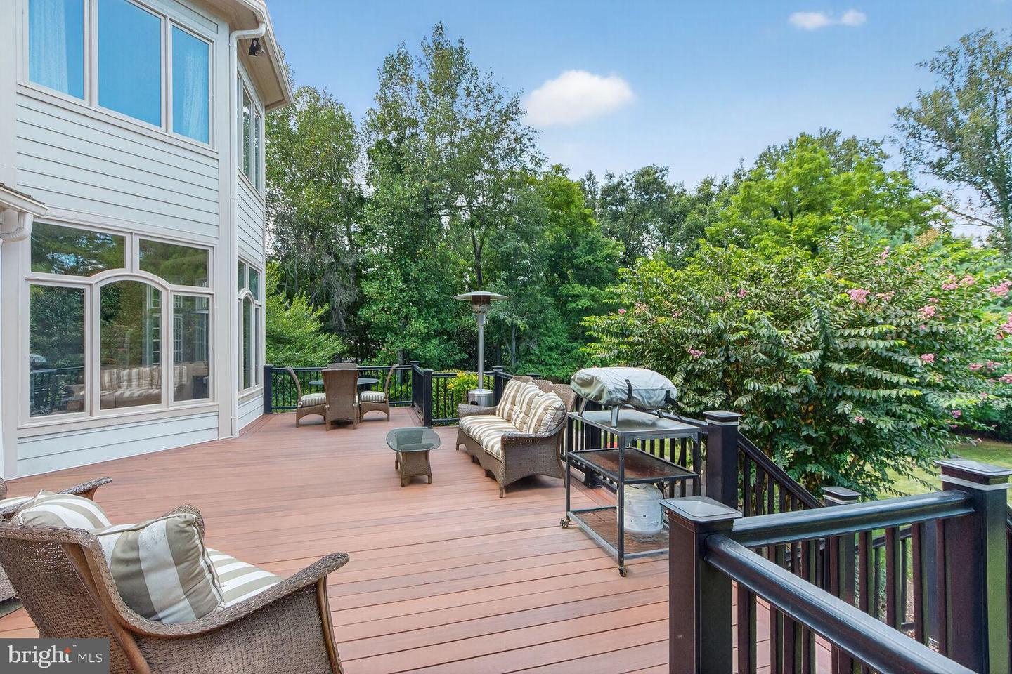 9864 WALKER GLEN CT, GREAT FALLS, Virginia 22066, 7 Bedrooms Bedrooms, ,7 BathroomsBathrooms,Residential,For sale,9864 WALKER GLEN CT,VAFX2260212 MLS # VAFX2260212 9864 WALKER GLEN CT, GREAT FALLS, Virginia 22066, 7 Bedrooms Bedrooms, ,7 BathroomsBathrooms,Residential,For sale,9864 WALKER GLEN CT,VAFX2260212 MLS # VAFX2260212