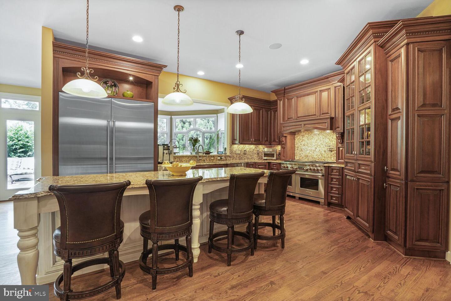 9864 WALKER GLEN CT, GREAT FALLS, Virginia 22066, 7 Bedrooms Bedrooms, ,7 BathroomsBathrooms,Residential,For sale,9864 WALKER GLEN CT,VAFX2260212 MLS # VAFX2260212 9864 WALKER GLEN CT, GREAT FALLS, Virginia 22066, 7 Bedrooms Bedrooms, ,7 BathroomsBathrooms,Residential,For sale,9864 WALKER GLEN CT,VAFX2260212 MLS # VAFX2260212