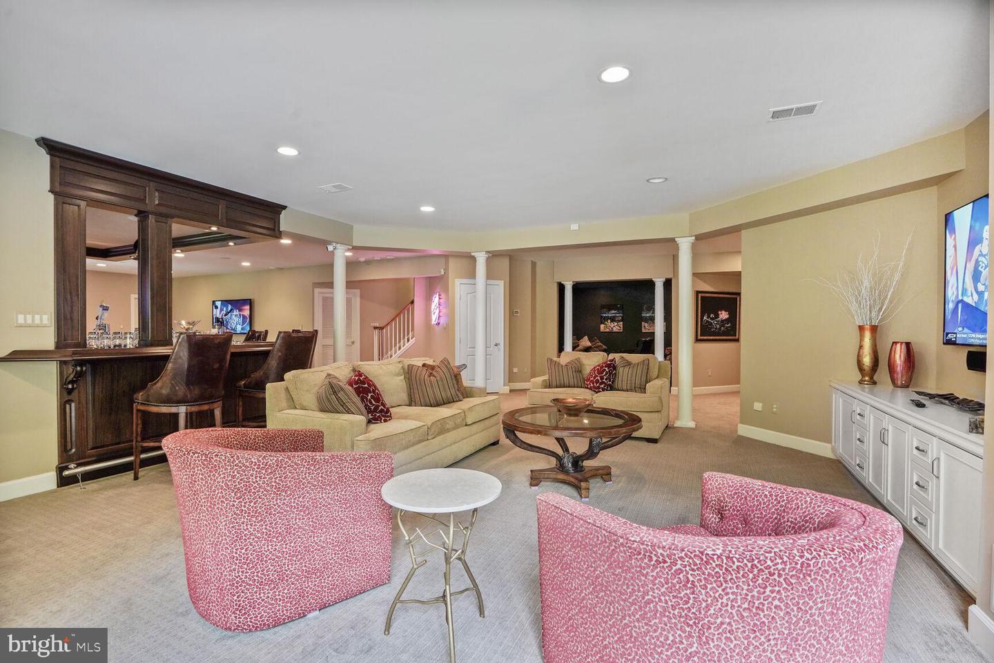 9864 WALKER GLEN CT, GREAT FALLS, Virginia 22066, 7 Bedrooms Bedrooms, ,7 BathroomsBathrooms,Residential,For sale,9864 WALKER GLEN CT,VAFX2260212 MLS # VAFX2260212 9864 WALKER GLEN CT, GREAT FALLS, Virginia 22066, 7 Bedrooms Bedrooms, ,7 BathroomsBathrooms,Residential,For sale,9864 WALKER GLEN CT,VAFX2260212 MLS # VAFX2260212