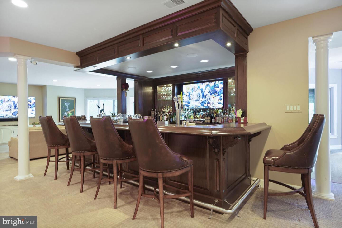 9864 WALKER GLEN CT, GREAT FALLS, Virginia 22066, 7 Bedrooms Bedrooms, ,7 BathroomsBathrooms,Residential,For sale,9864 WALKER GLEN CT,VAFX2260212 MLS # VAFX2260212 9864 WALKER GLEN CT, GREAT FALLS, Virginia 22066, 7 Bedrooms Bedrooms, ,7 BathroomsBathrooms,Residential,For sale,9864 WALKER GLEN CT,VAFX2260212 MLS # VAFX2260212