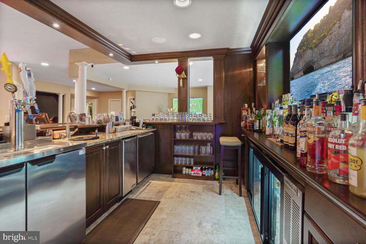 9864 WALKER GLEN CT, GREAT FALLS, Virginia 22066, 7 Bedrooms Bedrooms, ,7 BathroomsBathrooms,Residential,For sale,9864 WALKER GLEN CT,VAFX2260212 MLS # VAFX2260212 9864 WALKER GLEN CT, GREAT FALLS, Virginia 22066, 7 Bedrooms Bedrooms, ,7 BathroomsBathrooms,Residential,For sale,9864 WALKER GLEN CT,VAFX2260212 MLS # VAFX2260212