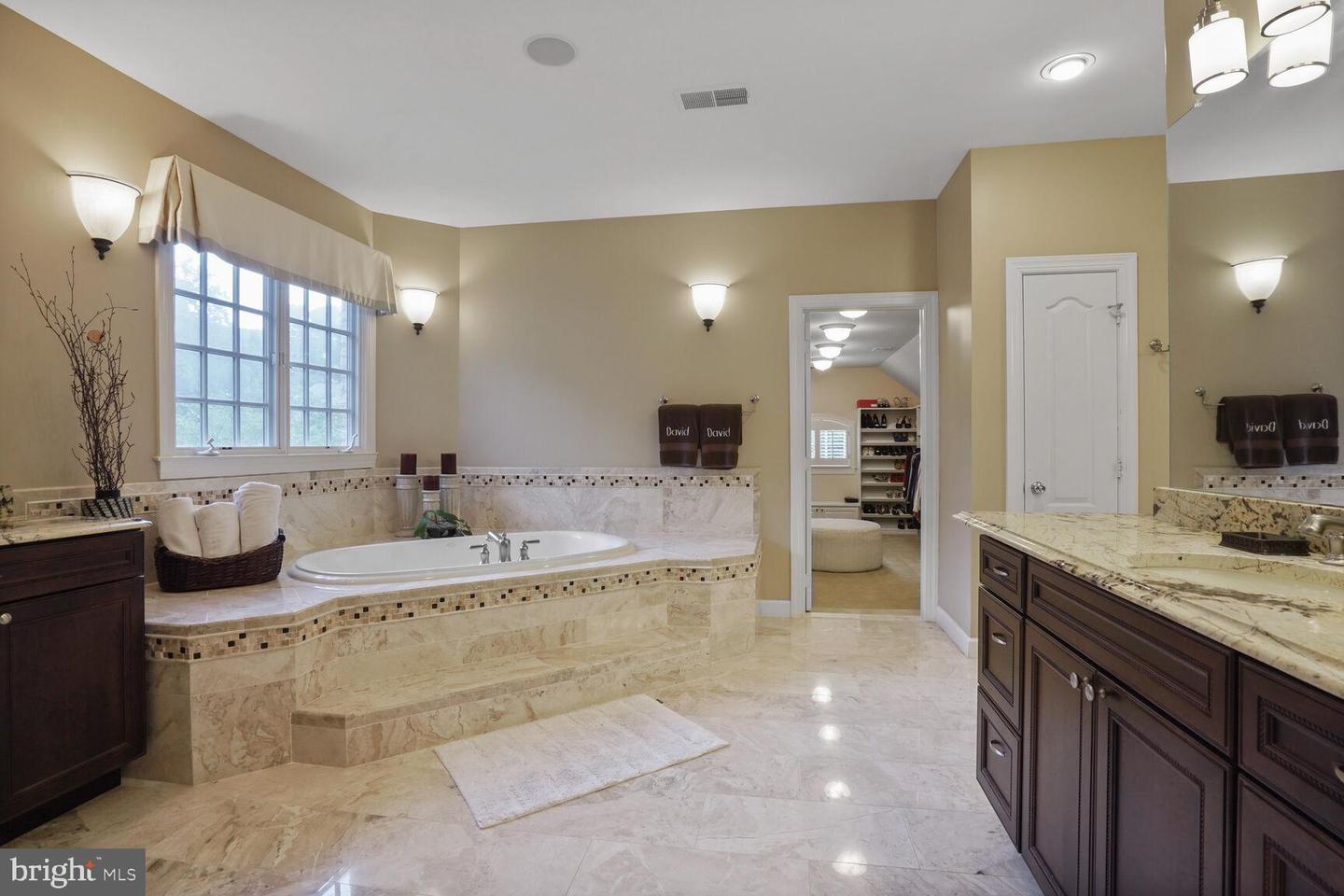 9864 WALKER GLEN CT, GREAT FALLS, Virginia 22066, 7 Bedrooms Bedrooms, ,7 BathroomsBathrooms,Residential,For sale,9864 WALKER GLEN CT,VAFX2260212 MLS # VAFX2260212 9864 WALKER GLEN CT, GREAT FALLS, Virginia 22066, 7 Bedrooms Bedrooms, ,7 BathroomsBathrooms,Residential,For sale,9864 WALKER GLEN CT,VAFX2260212 MLS # VAFX2260212