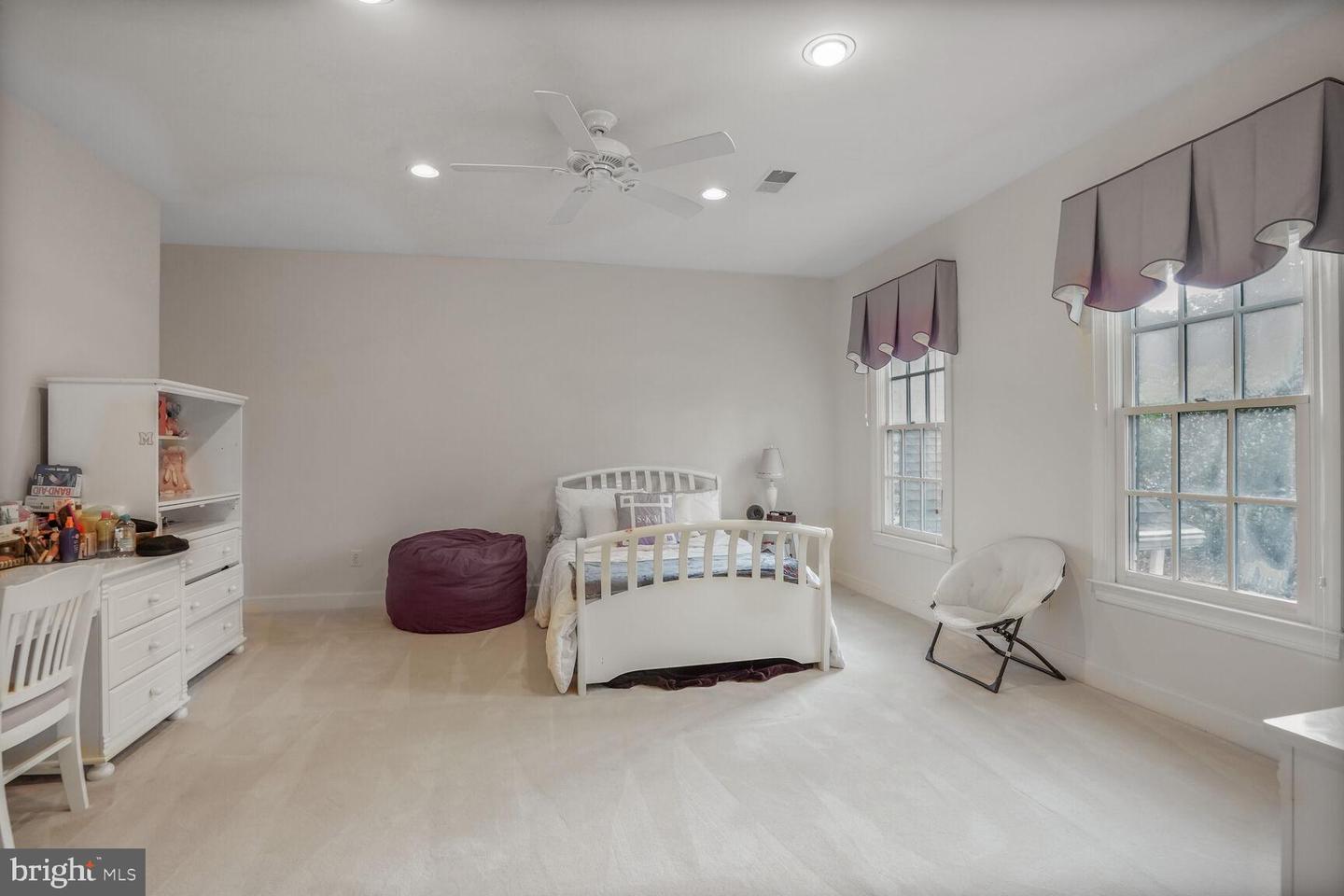 9864 WALKER GLEN CT, GREAT FALLS, Virginia 22066, 7 Bedrooms Bedrooms, ,7 BathroomsBathrooms,Residential,For sale,9864 WALKER GLEN CT,VAFX2260212 MLS # VAFX2260212 9864 WALKER GLEN CT, GREAT FALLS, Virginia 22066, 7 Bedrooms Bedrooms, ,7 BathroomsBathrooms,Residential,For sale,9864 WALKER GLEN CT,VAFX2260212 MLS # VAFX2260212