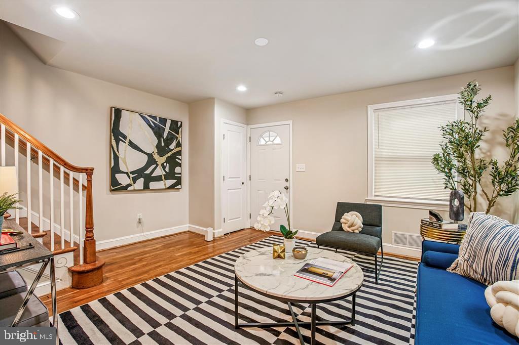 3335 DUBOIS PL SE, WASHINGTON, District Of Columbia 20019, 3 Bedrooms Bedrooms, ,2 BathroomsBathrooms,Residential,For sale,3335 DUBOIS PL SE,DCDC2215746 MLS # DCDC2215746 3335 DUBOIS PL SE, WASHINGTON, District Of Columbia 20019, 3 Bedrooms Bedrooms, ,2 BathroomsBathrooms,Residential,For sale,3335 DUBOIS PL SE,DCDC2215746 MLS # DCDC2215746