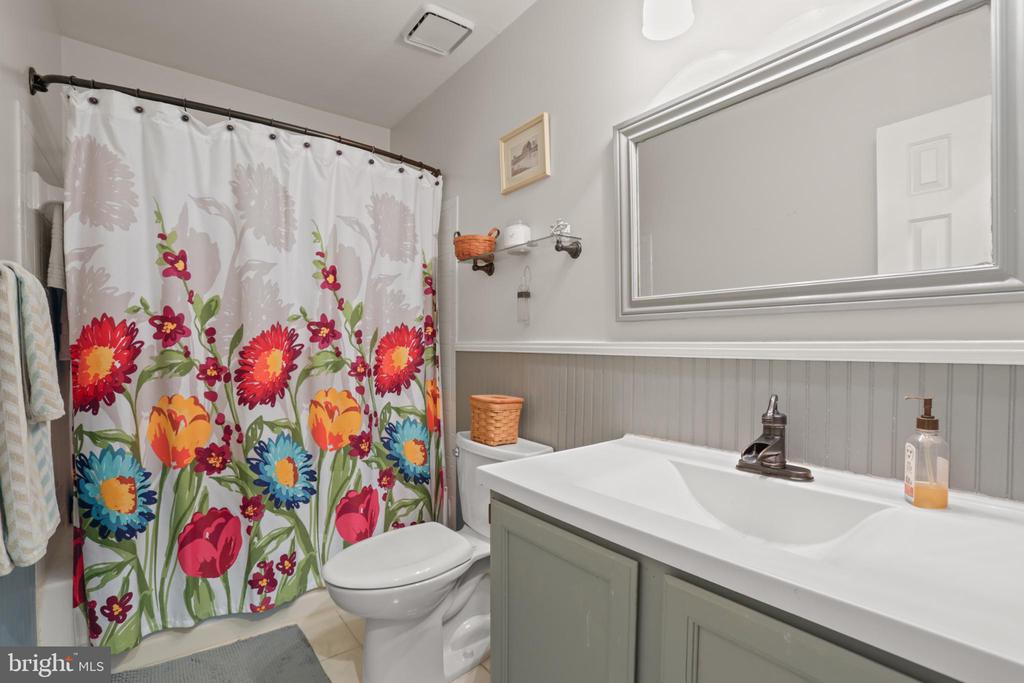 7 HAMMOND LN, FREDERICKSBURG, Virginia 22407, 3 Bedrooms Bedrooms, ,2 BathroomsBathrooms,Residential,7 HAMMOND LN,VASP2038028 MLS # VASP2038028 7 HAMMOND LN, FREDERICKSBURG, Virginia 22407, 3 Bedrooms Bedrooms, ,2 BathroomsBathrooms,Residential,7 HAMMOND LN,VASP2038028 MLS # VASP2038028