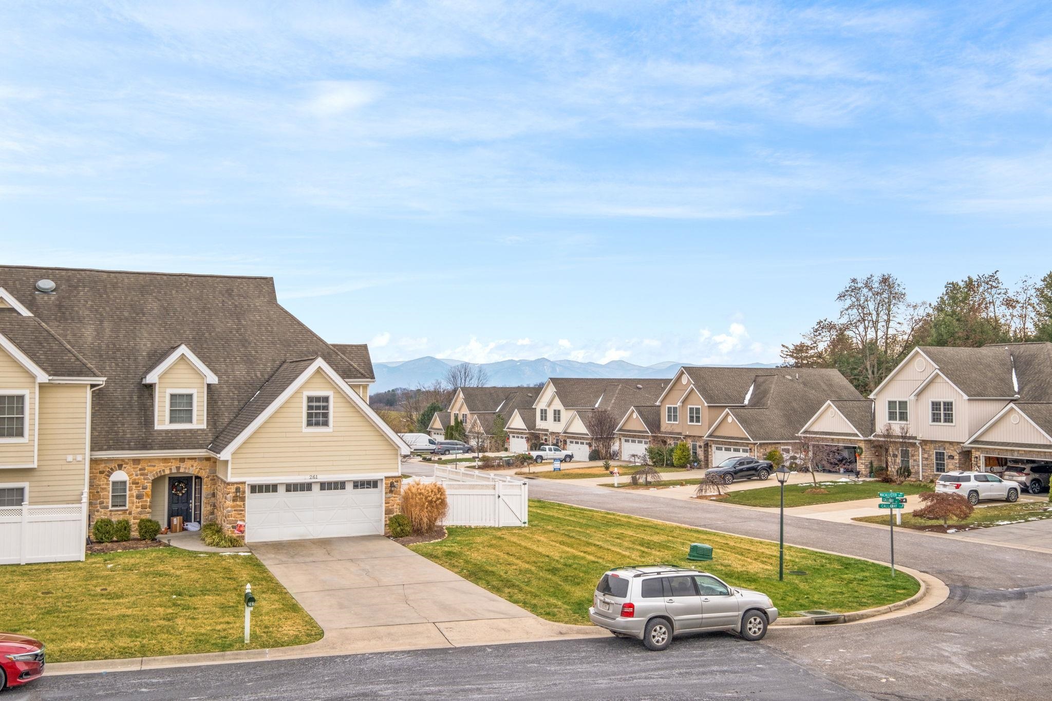 256 MACALLISTER WAY, ROCKINGHAM, Virginia 22801, 3 Bedrooms Bedrooms, ,2 BathroomsBathrooms,Residential,256 MACALLISTER WAY,671846 MLS # 671846 256 MACALLISTER WAY, ROCKINGHAM, Virginia 22801, 3 Bedrooms Bedrooms, ,2 BathroomsBathrooms,Residential,256 MACALLISTER WAY,671846 MLS # 671846