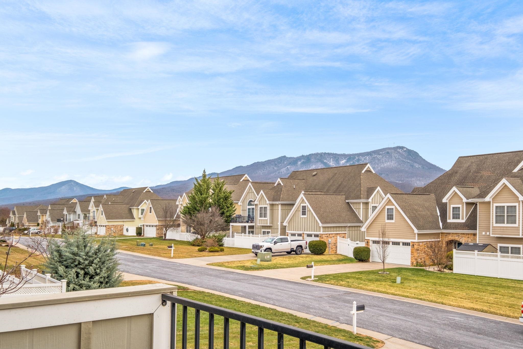 256 MACALLISTER WAY, ROCKINGHAM, Virginia 22801, 3 Bedrooms Bedrooms, ,2 BathroomsBathrooms,Residential,256 MACALLISTER WAY,671846 MLS # 671846 256 MACALLISTER WAY, ROCKINGHAM, Virginia 22801, 3 Bedrooms Bedrooms, ,2 BathroomsBathrooms,Residential,256 MACALLISTER WAY,671846 MLS # 671846