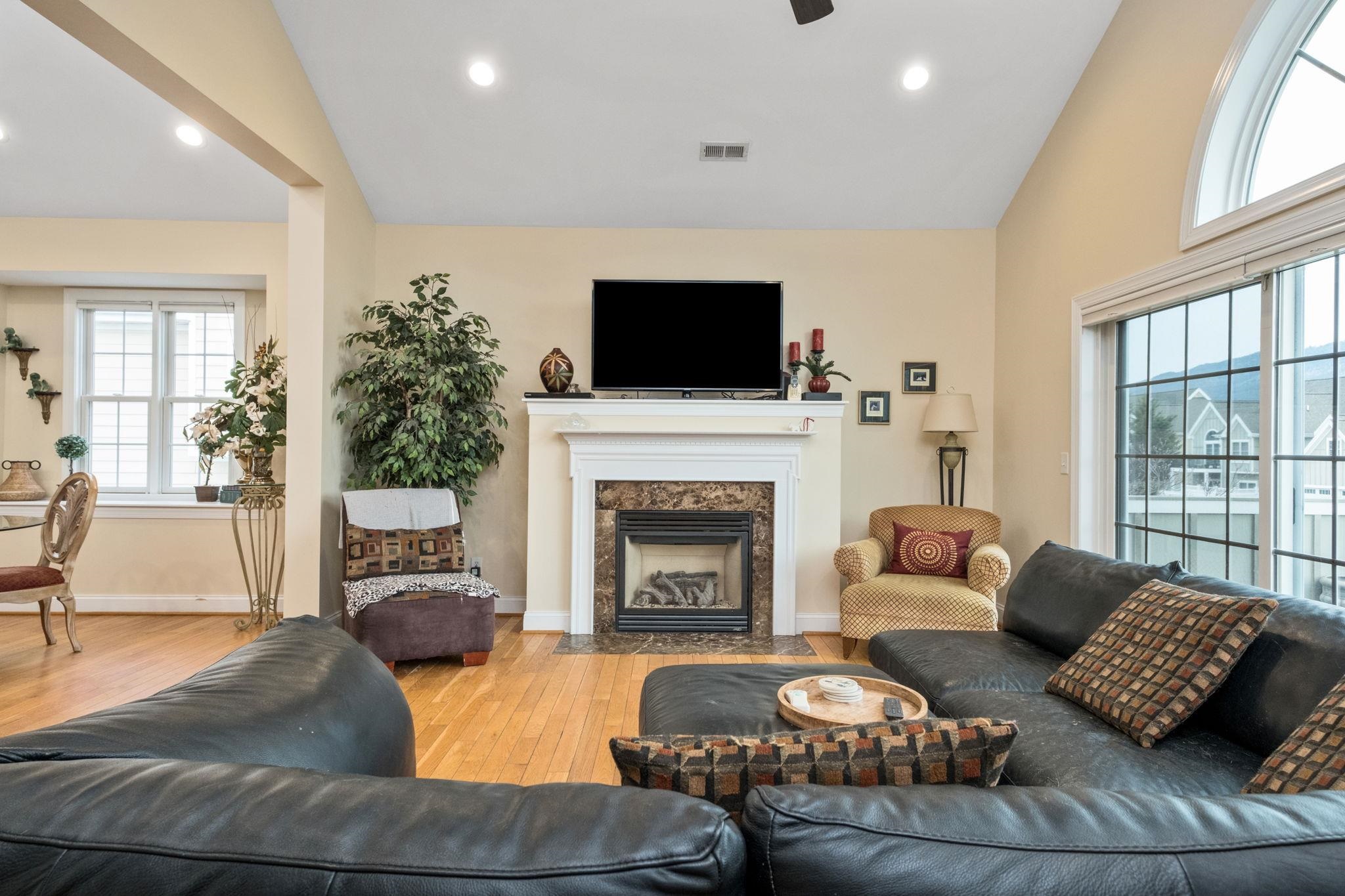 256 MACALLISTER WAY, ROCKINGHAM, Virginia 22801, 3 Bedrooms Bedrooms, ,2 BathroomsBathrooms,Residential,256 MACALLISTER WAY,671846 MLS # 671846 256 MACALLISTER WAY, ROCKINGHAM, Virginia 22801, 3 Bedrooms Bedrooms, ,2 BathroomsBathrooms,Residential,256 MACALLISTER WAY,671846 MLS # 671846