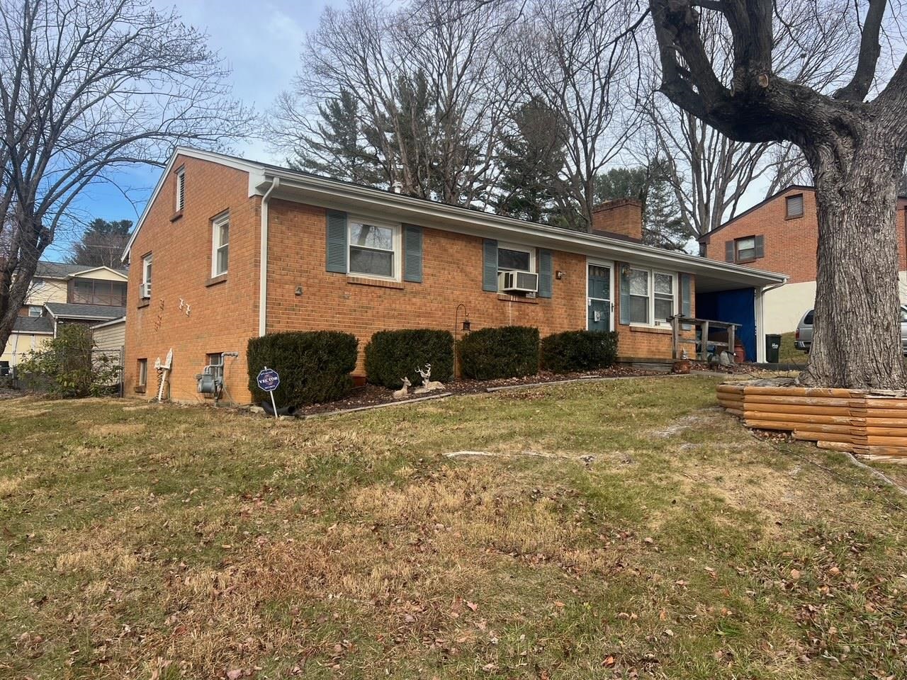 84 HUDSON AVE, STAUNTON, Virginia 24401, 3 Bedrooms Bedrooms, ,2 BathroomsBathrooms,Residential,84 HUDSON AVE,671847 MLS # 671847 84 HUDSON AVE, STAUNTON, Virginia 24401, 3 Bedrooms Bedrooms, ,2 BathroomsBathrooms,Residential,84 HUDSON AVE,671847 MLS # 671847