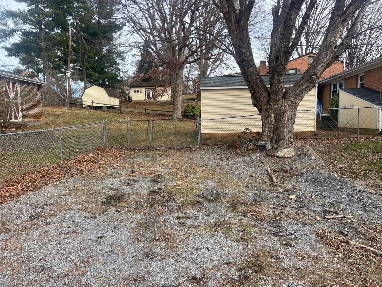 84 HUDSON AVE, STAUNTON, Virginia 24401, 3 Bedrooms Bedrooms, ,2 BathroomsBathrooms,Residential,84 HUDSON AVE,671847 MLS # 671847 84 HUDSON AVE, STAUNTON, Virginia 24401, 3 Bedrooms Bedrooms, ,2 BathroomsBathrooms,Residential,84 HUDSON AVE,671847 MLS # 671847