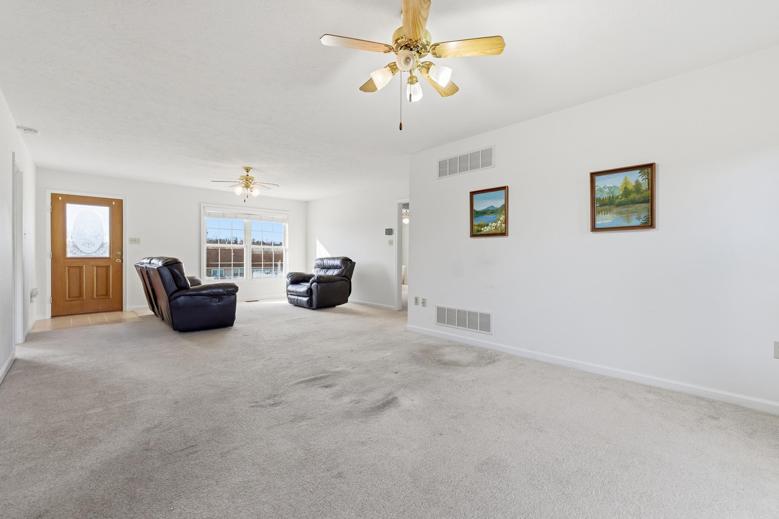 134 DILLON CT, NEW MARKET, Virginia 22844, 3 Bedrooms Bedrooms, ,2 BathroomsBathrooms,Residential,134 DILLON CT,671848 MLS # 671848 134 DILLON CT, NEW MARKET, Virginia 22844, 3 Bedrooms Bedrooms, ,2 BathroomsBathrooms,Residential,134 DILLON CT,671848 MLS # 671848