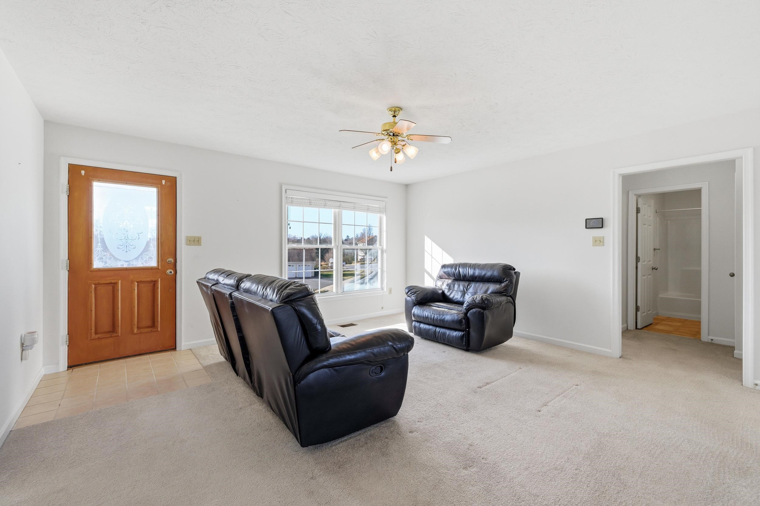 134 DILLON CT, NEW MARKET, Virginia 22844, 3 Bedrooms Bedrooms, ,2 BathroomsBathrooms,Residential,134 DILLON CT,671848 MLS # 671848 134 DILLON CT, NEW MARKET, Virginia 22844, 3 Bedrooms Bedrooms, ,2 BathroomsBathrooms,Residential,134 DILLON CT,671848 MLS # 671848