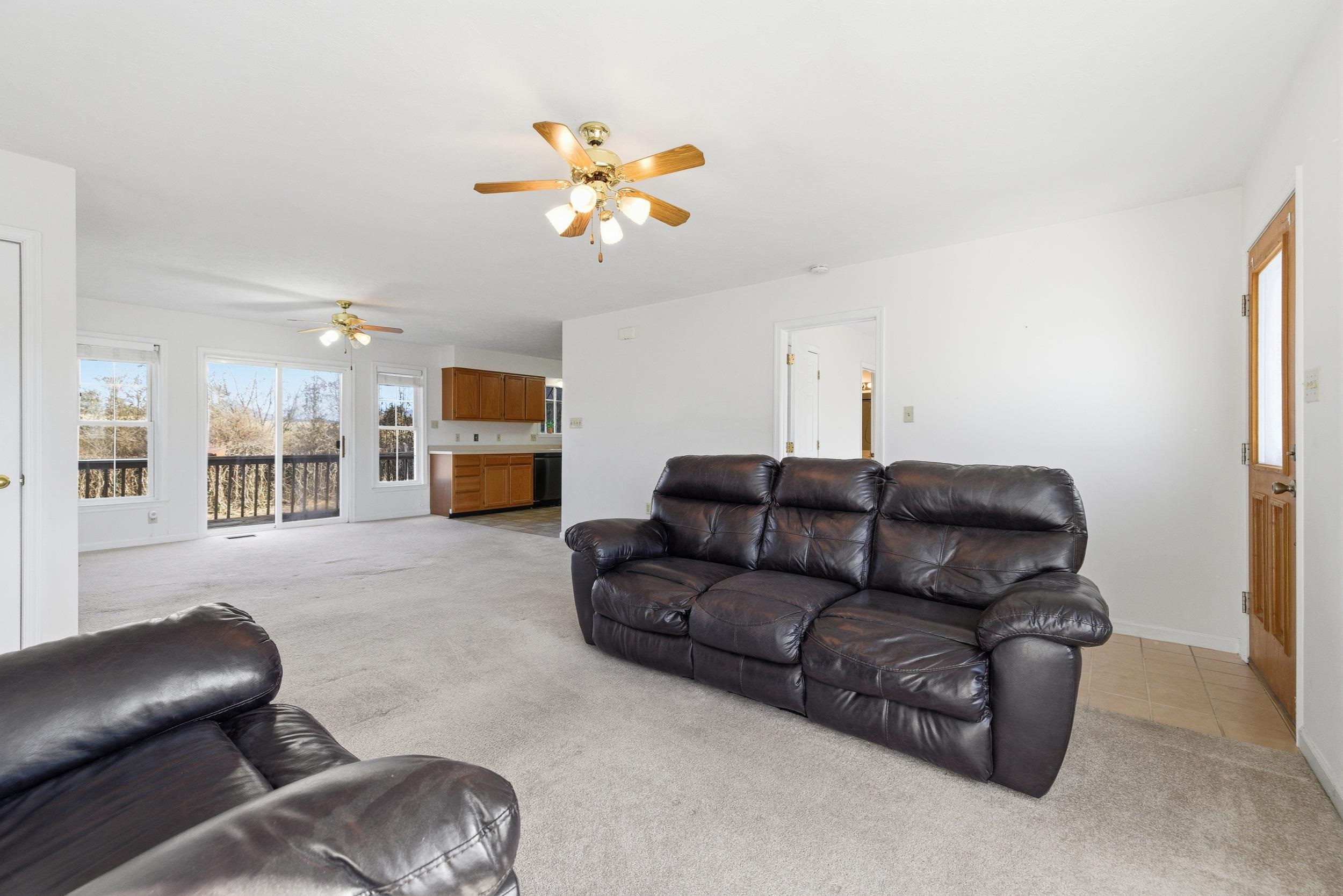 134 DILLON CT, NEW MARKET, Virginia 22844, 3 Bedrooms Bedrooms, ,2 BathroomsBathrooms,Residential,134 DILLON CT,671848 MLS # 671848 134 DILLON CT, NEW MARKET, Virginia 22844, 3 Bedrooms Bedrooms, ,2 BathroomsBathrooms,Residential,134 DILLON CT,671848 MLS # 671848