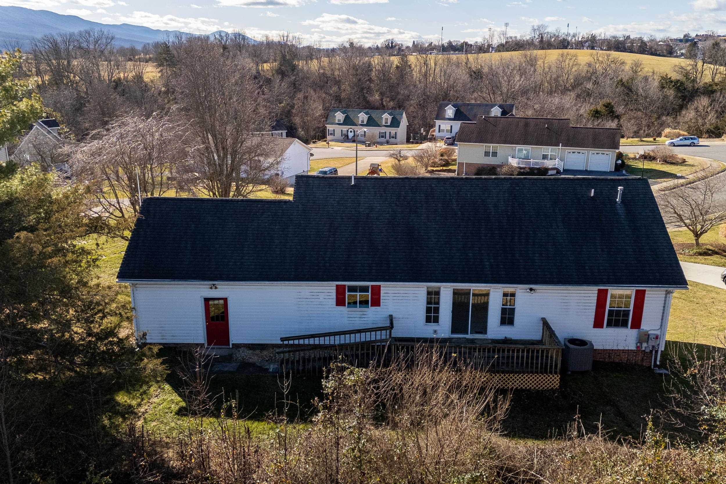 134 DILLON CT, NEW MARKET, Virginia 22844, 3 Bedrooms Bedrooms, ,2 BathroomsBathrooms,Residential,134 DILLON CT,671848 MLS # 671848 134 DILLON CT, NEW MARKET, Virginia 22844, 3 Bedrooms Bedrooms, ,2 BathroomsBathrooms,Residential,134 DILLON CT,671848 MLS # 671848