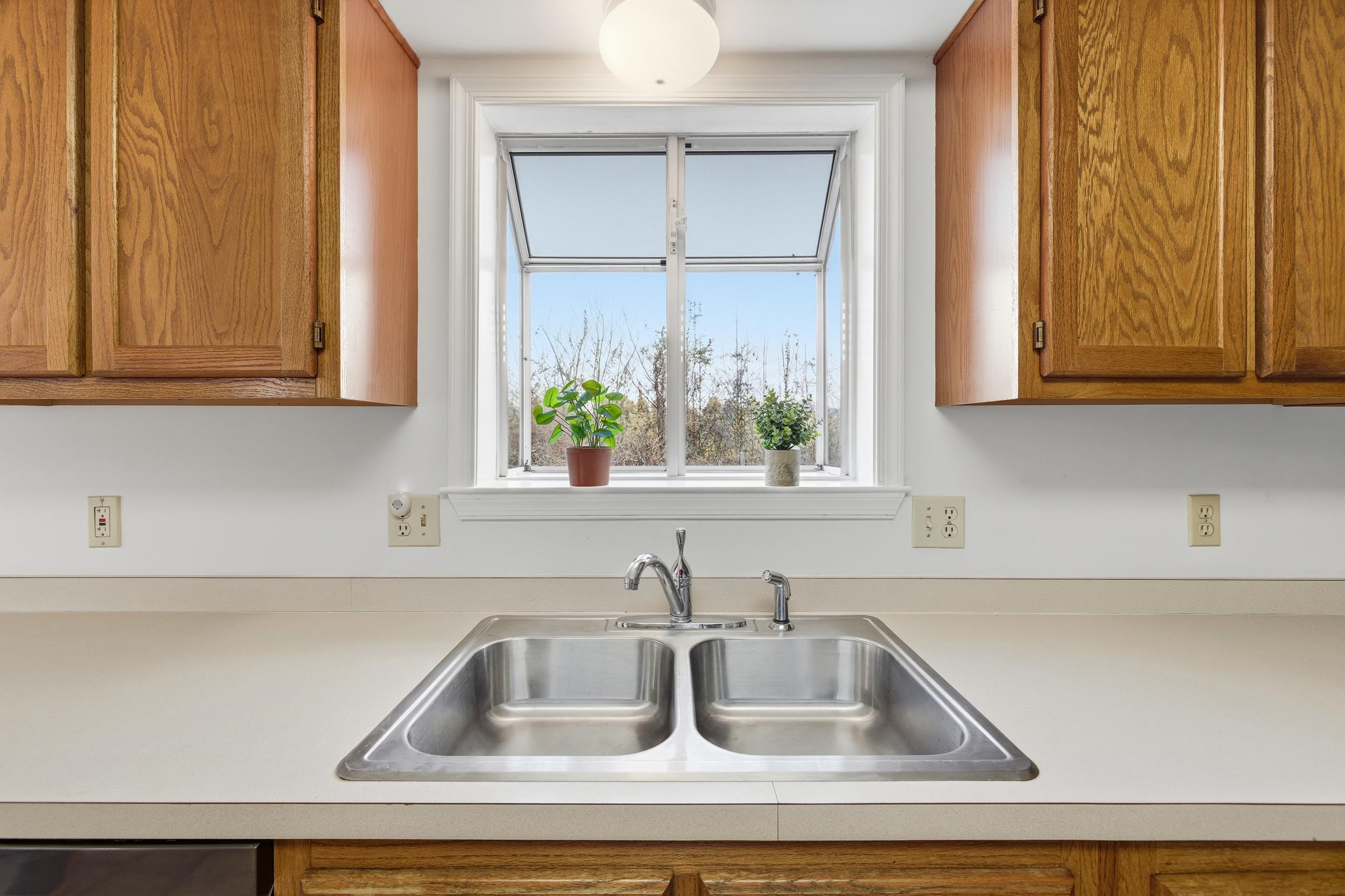 134 DILLON CT, NEW MARKET, Virginia 22844, 3 Bedrooms Bedrooms, ,2 BathroomsBathrooms,Residential,134 DILLON CT,671848 MLS # 671848 134 DILLON CT, NEW MARKET, Virginia 22844, 3 Bedrooms Bedrooms, ,2 BathroomsBathrooms,Residential,134 DILLON CT,671848 MLS # 671848