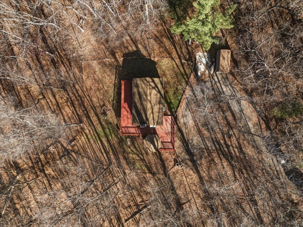 447 BLACKBERRY LN, NEW MARKET, Virginia 22844, 2 Bedrooms Bedrooms, ,1 BathroomBathrooms,Residential,The Inside-Out,447 BLACKBERRY LN,671851 MLS # 671851 447 BLACKBERRY LN, NEW MARKET, Virginia 22844, 2 Bedrooms Bedrooms, ,1 BathroomBathrooms,Residential,The Inside-Out,447 BLACKBERRY LN,671851 MLS # 671851