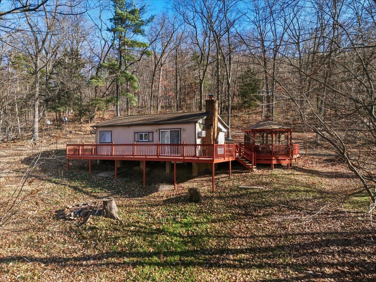 447 BLACKBERRY LN, NEW MARKET, Virginia 22844, 2 Bedrooms Bedrooms, ,1 BathroomBathrooms,Residential,The Inside-Out,447 BLACKBERRY LN,671851 MLS # 671851 447 BLACKBERRY LN, NEW MARKET, Virginia 22844, 2 Bedrooms Bedrooms, ,1 BathroomBathrooms,Residential,The Inside-Out,447 BLACKBERRY LN,671851 MLS # 671851