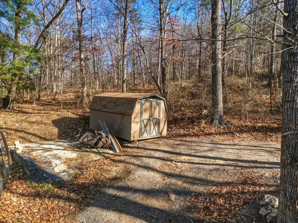 447 BLACKBERRY LN, NEW MARKET, Virginia 22844, 2 Bedrooms Bedrooms, ,1 BathroomBathrooms,Residential,The Inside-Out,447 BLACKBERRY LN,671851 MLS # 671851 447 BLACKBERRY LN, NEW MARKET, Virginia 22844, 2 Bedrooms Bedrooms, ,1 BathroomBathrooms,Residential,The Inside-Out,447 BLACKBERRY LN,671851 MLS # 671851