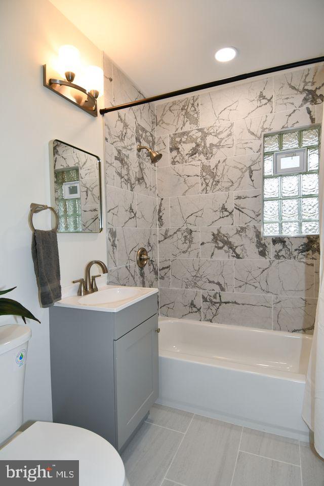 7407 KELVIN PL, SPRINGFIELD, Virginia 22151, 5 Bedrooms Bedrooms, ,3 BathroomsBathrooms,Residential,For sale,7407 KELVIN PL,VAFX2278350 MLS # VAFX2278350 7407 KELVIN PL, SPRINGFIELD, Virginia 22151, 5 Bedrooms Bedrooms, ,3 BathroomsBathrooms,Residential,For sale,7407 KELVIN PL,VAFX2278350 MLS # VAFX2278350