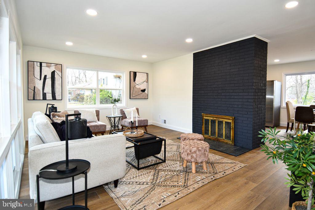 7407 KELVIN PL, SPRINGFIELD, Virginia 22151, 5 Bedrooms Bedrooms, ,3 BathroomsBathrooms,Residential,For sale,7407 KELVIN PL,VAFX2278350 MLS # VAFX2278350 7407 KELVIN PL, SPRINGFIELD, Virginia 22151, 5 Bedrooms Bedrooms, ,3 BathroomsBathrooms,Residential,For sale,7407 KELVIN PL,VAFX2278350 MLS # VAFX2278350