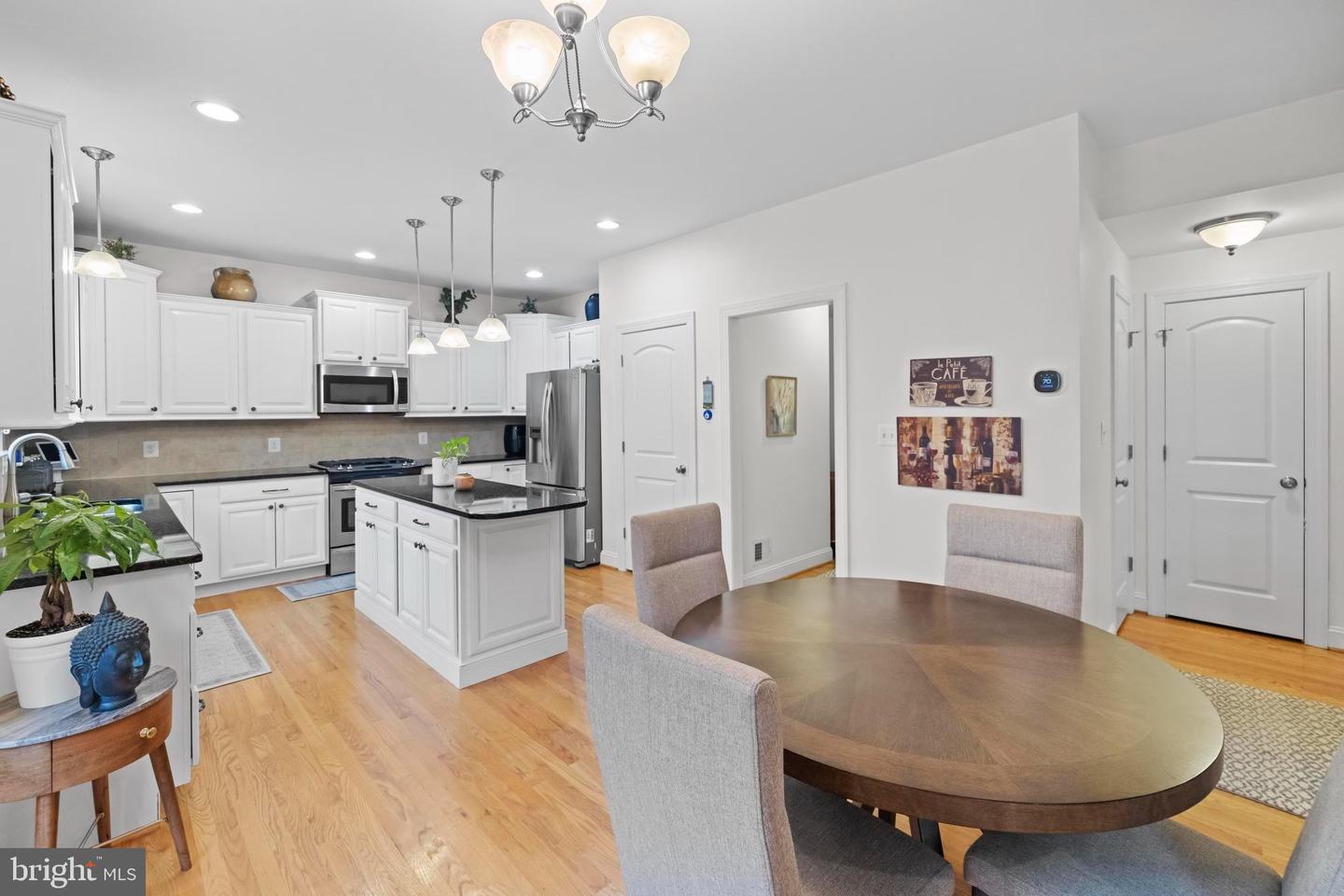 16199 SHEFFIELD DR, DUMFRIES, Virginia 22025, 4 Bedrooms Bedrooms, 12 Rooms Rooms,3 BathroomsBathrooms,Residential,For sale,16199 SHEFFIELD DR,VAPW2107514 MLS # VAPW2107514 16199 SHEFFIELD DR, DUMFRIES, Virginia 22025, 4 Bedrooms Bedrooms, 12 Rooms Rooms,3 BathroomsBathrooms,Residential,For sale,16199 SHEFFIELD DR,VAPW2107514 MLS # VAPW2107514