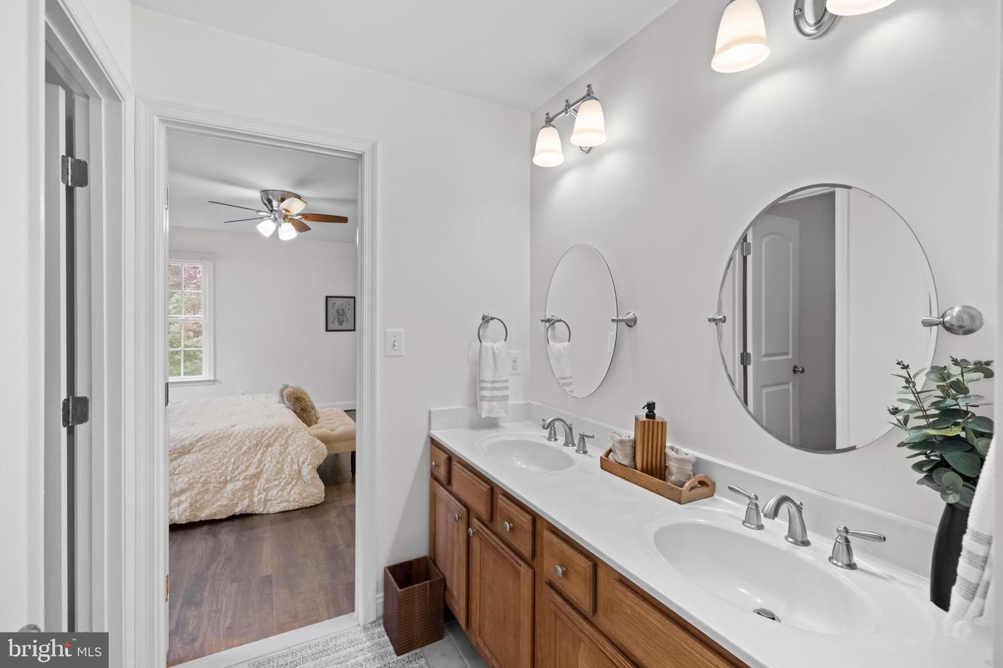 16199 SHEFFIELD DR, DUMFRIES, Virginia 22025, 4 Bedrooms Bedrooms, 12 Rooms Rooms,3 BathroomsBathrooms,Residential,For sale,16199 SHEFFIELD DR,VAPW2107514 MLS # VAPW2107514 16199 SHEFFIELD DR, DUMFRIES, Virginia 22025, 4 Bedrooms Bedrooms, 12 Rooms Rooms,3 BathroomsBathrooms,Residential,For sale,16199 SHEFFIELD DR,VAPW2107514 MLS # VAPW2107514