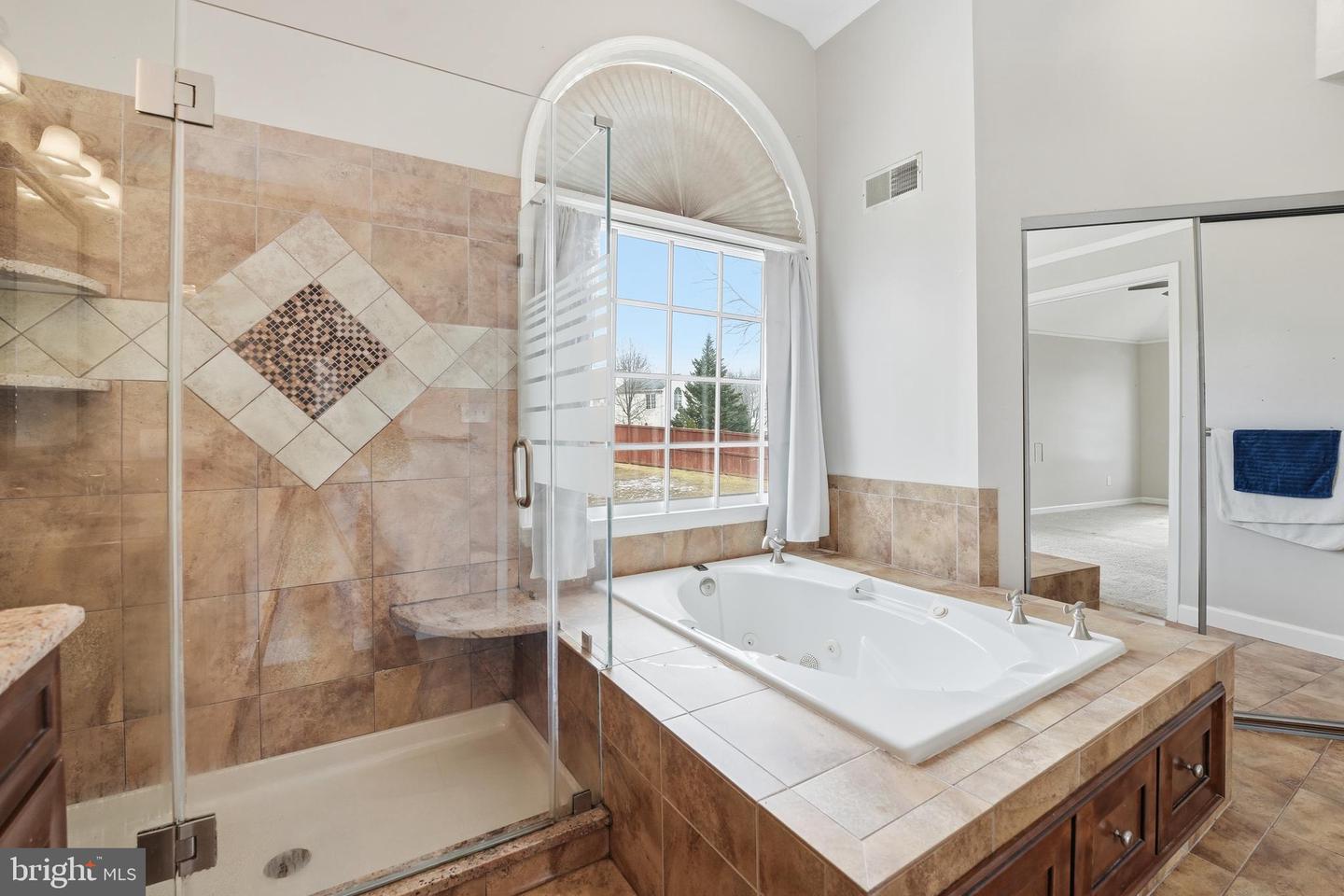 3582 LIONS FIELD RD, TRIANGLE, Virginia 22172, 4 Bedrooms Bedrooms, ,2 BathroomsBathrooms,Residential,For sale,3582 LIONS FIELD RD,VAPW2108194 MLS # VAPW2108194