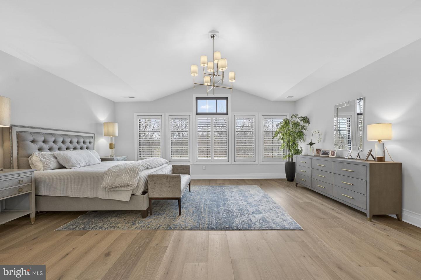 37291 SEABISCUIT PARK PL, MIDDLEBURG, Virginia 20117, 5 Bedrooms Bedrooms, ,5 BathroomsBathrooms,Residential,For sale,37291 SEABISCUIT PARK PL,VALO2111662 MLS # VALO2111662