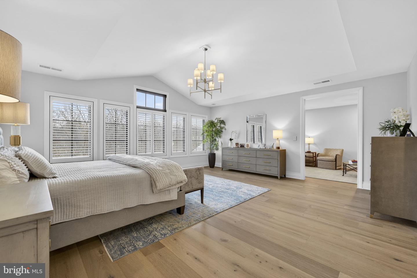 37291 SEABISCUIT PARK PL, MIDDLEBURG, Virginia 20117, 5 Bedrooms Bedrooms, ,5 BathroomsBathrooms,Residential,For sale,37291 SEABISCUIT PARK PL,VALO2111662 MLS # VALO2111662