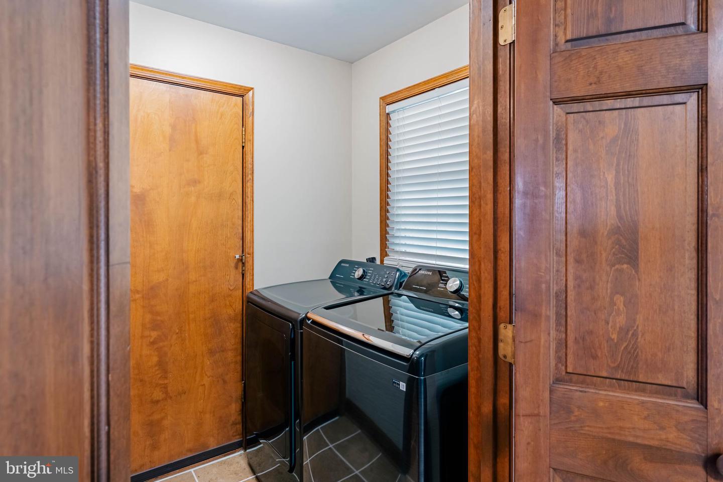 6 LITTLE CREEK LN, FREDERICKSBURG, Virginia 22405, 3 Bedrooms Bedrooms, ,2 BathroomsBathrooms,Residential,For sale,6 LITTLE CREEK LN,VAST2044476 MLS # VAST2044476 6 LITTLE CREEK LN, FREDERICKSBURG, Virginia 22405, 3 Bedrooms Bedrooms, ,2 BathroomsBathrooms,Residential,For sale,6 LITTLE CREEK LN,VAST2044476 MLS # VAST2044476