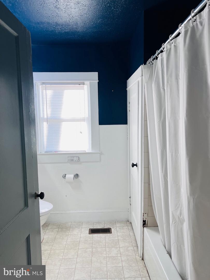 320 CEDAR AVE, COLONIAL BEACH, Virginia 22443, 4 Bedrooms Bedrooms, ,2 BathroomsBathrooms,Residential,For sale,320 CEDAR AVE,VAWE2010182 MLS # VAWE2010182 320 CEDAR AVE, COLONIAL BEACH, Virginia 22443, 4 Bedrooms Bedrooms, ,2 BathroomsBathrooms,Residential,For sale,320 CEDAR AVE,VAWE2010182 MLS # VAWE2010182