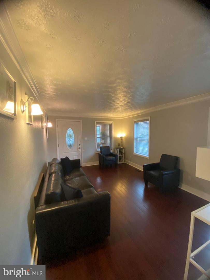 15 LEADBEATER ST, ALEXANDRIA, Virginia 22305, 4 Bedrooms Bedrooms, ,2 BathroomsBathrooms,Residential,For sale,15 LEADBEATER ST,VAAX2052158 MLS # VAAX2052158 15 LEADBEATER ST, ALEXANDRIA, Virginia 22305, 4 Bedrooms Bedrooms, ,2 BathroomsBathrooms,Residential,For sale,15 LEADBEATER ST,VAAX2052158 MLS # VAAX2052158