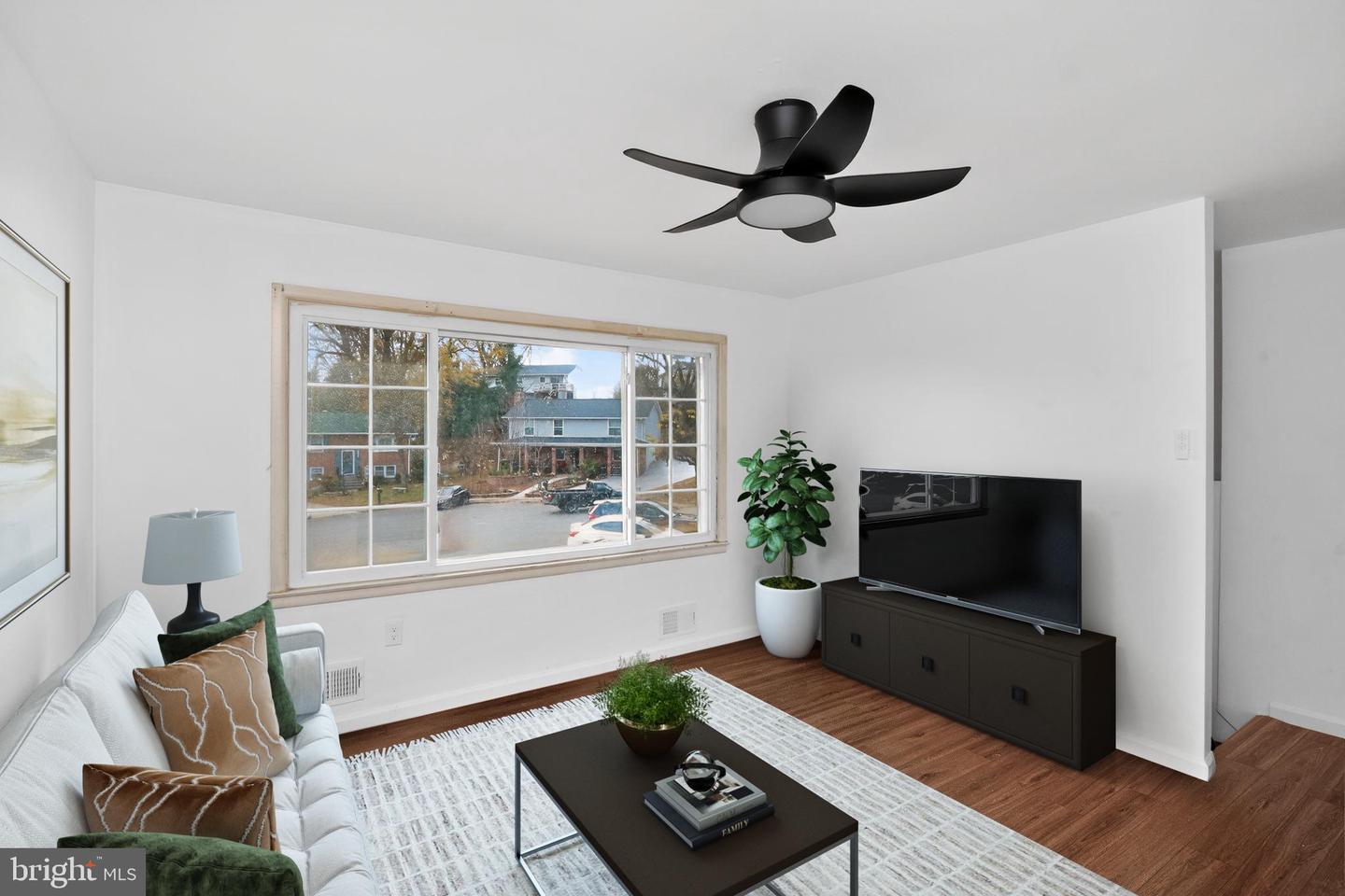 1607 ASHFORD PL, WOODBRIDGE, Virginia 22191, 4 Bedrooms Bedrooms, ,3 BathroomsBathrooms,Residential,For sale,1607 ASHFORD PL,VAPW2108872 MLS # VAPW2108872