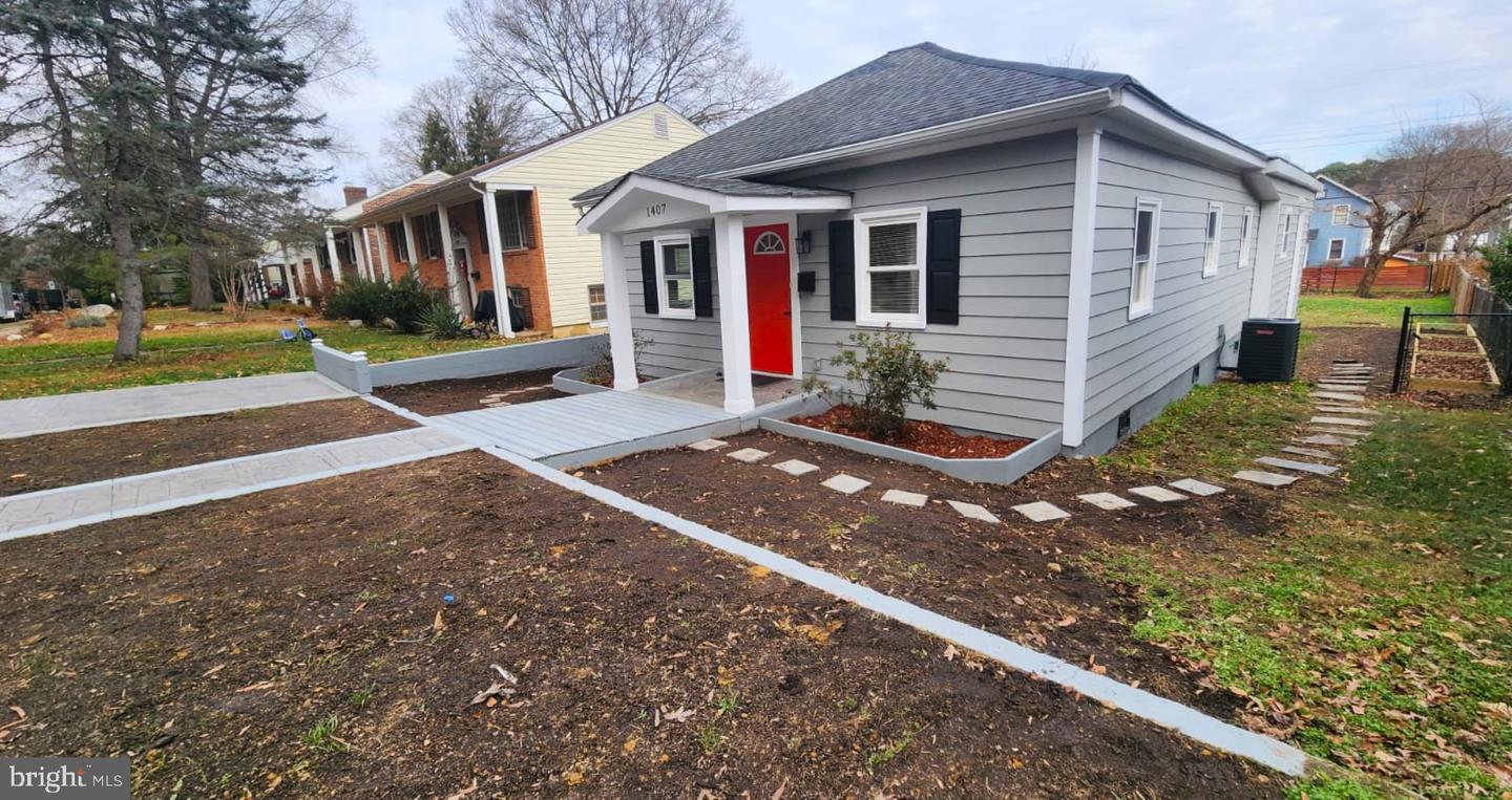 1407 SUNKEN RD, FREDERICKSBURG, Virginia 22401, 4 Bedrooms Bedrooms, ,2 BathroomsBathrooms,Residential,For sale,1407 SUNKEN RD,VAFB2009390 MLS # VAFB2009390 1407 SUNKEN RD, FREDERICKSBURG, Virginia 22401, 4 Bedrooms Bedrooms, ,2 BathroomsBathrooms,Residential,For sale,1407 SUNKEN RD,VAFB2009390 MLS # VAFB2009390