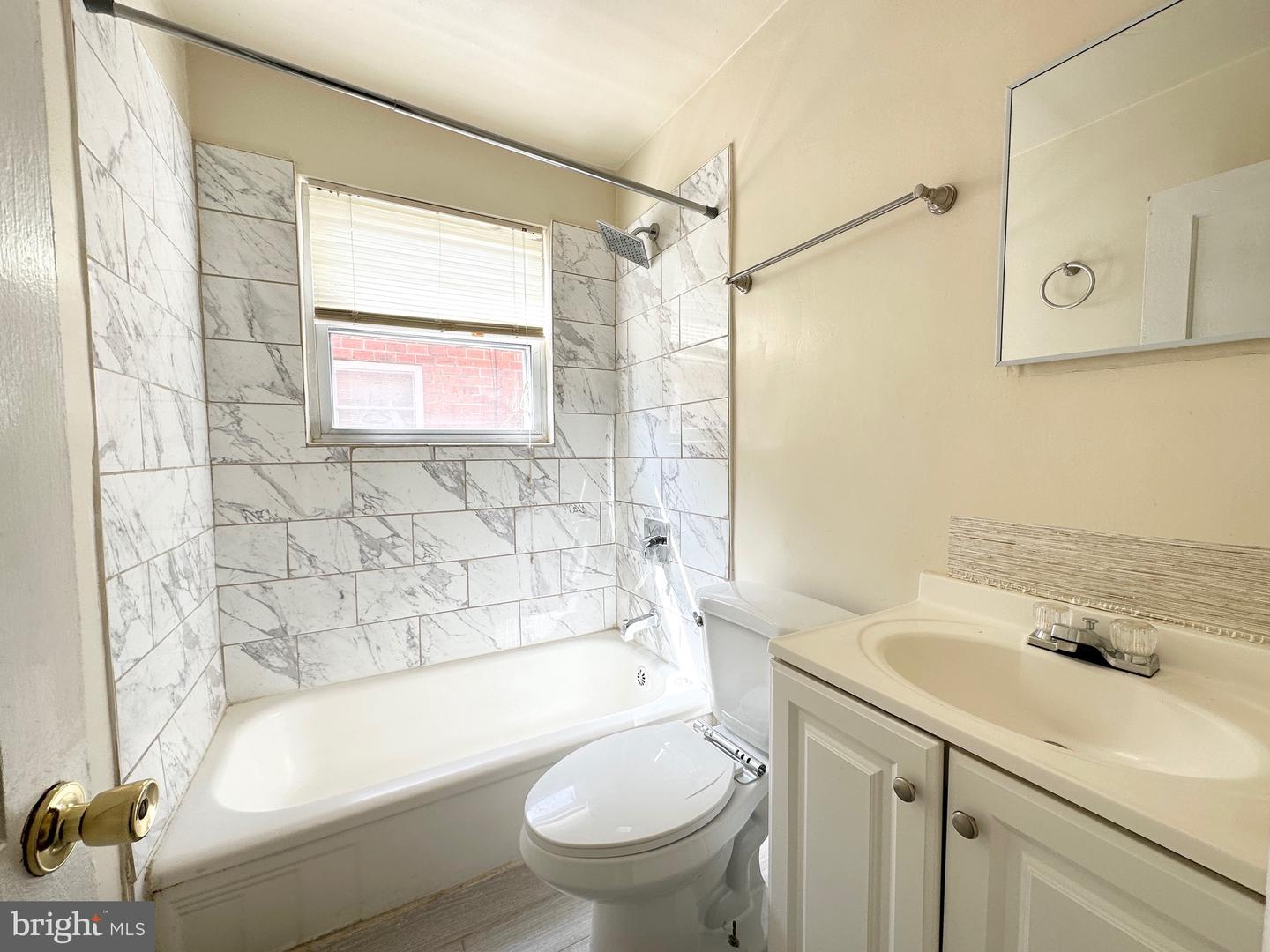 5122 H ST SE, WASHINGTON, District Of Columbia 20019, 4 Bedrooms Bedrooms, ,2 BathroomsBathrooms,Residential,For sale,5122 H ST SE,DCDC2234694 MLS # DCDC2234694 5122 H ST SE, WASHINGTON, District Of Columbia 20019, 4 Bedrooms Bedrooms, ,2 BathroomsBathrooms,Residential,For sale,5122 H ST SE,DCDC2234694 MLS # DCDC2234694