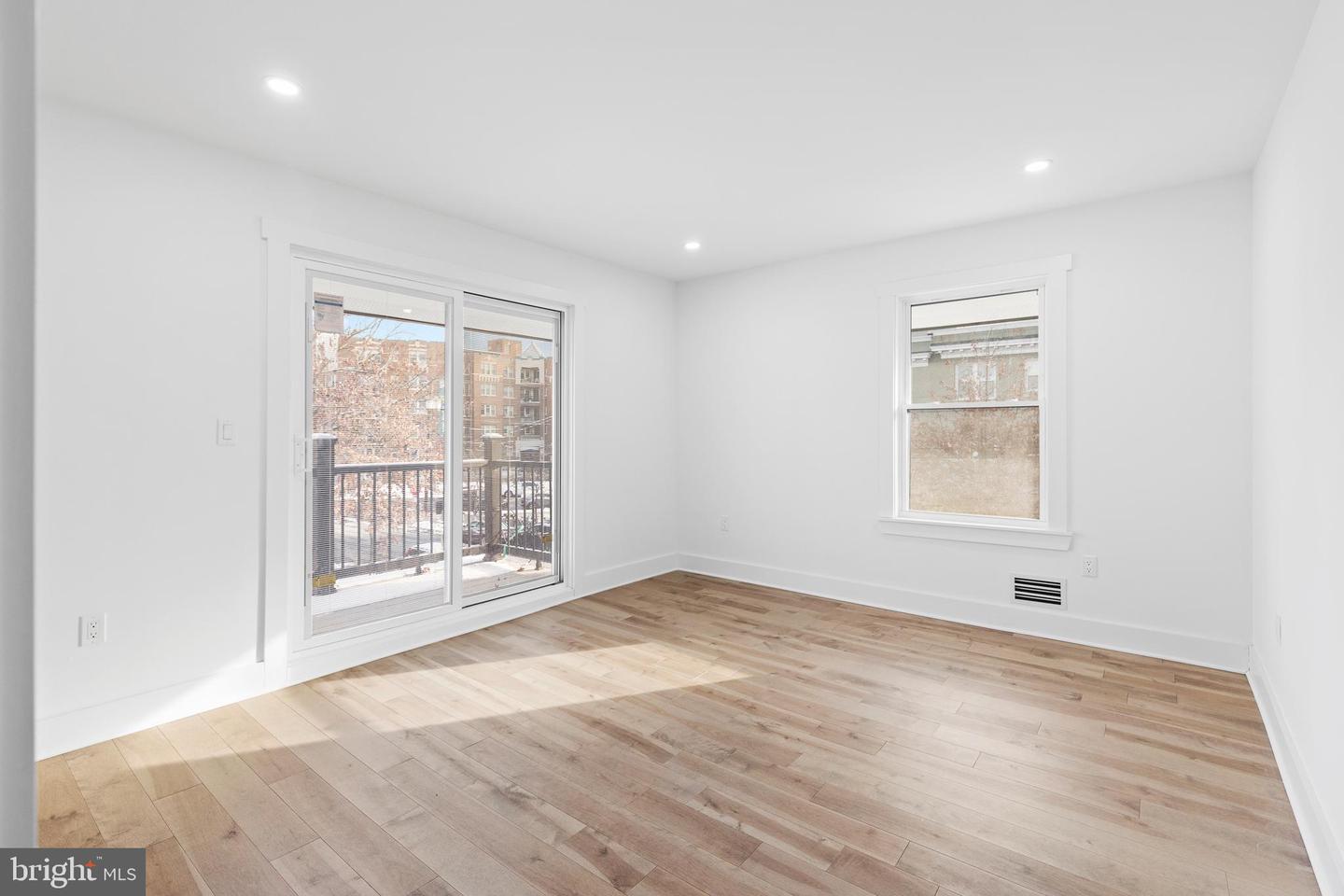 1355 LONGFELLOW ST NW, WASHINGTON, District Of Columbia 20011, 5 Bedrooms Bedrooms, ,5 BathroomsBathrooms,Residential,For sale,1355 LONGFELLOW ST NW,DCDC2234762 MLS # DCDC2234762 1355 LONGFELLOW ST NW, WASHINGTON, District Of Columbia 20011, 5 Bedrooms Bedrooms, ,5 BathroomsBathrooms,Residential,For sale,1355 LONGFELLOW ST NW,DCDC2234762 MLS # DCDC2234762