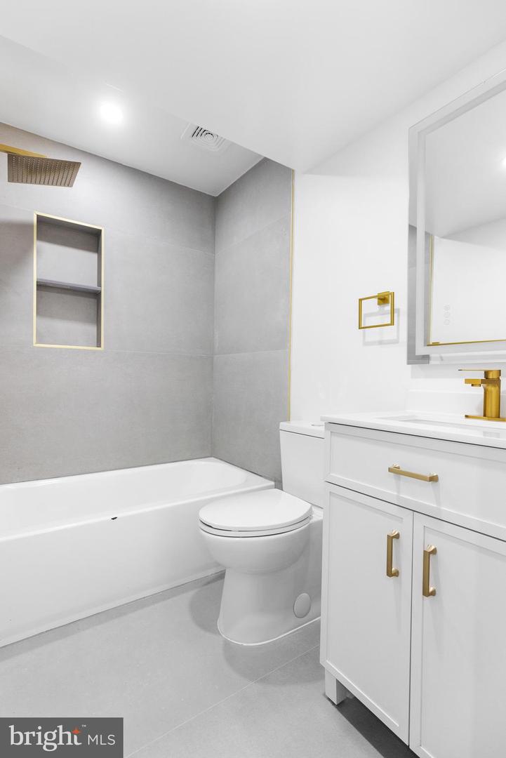 1355 LONGFELLOW ST NW, WASHINGTON, District Of Columbia 20011, 5 Bedrooms Bedrooms, ,5 BathroomsBathrooms,Residential,For sale,1355 LONGFELLOW ST NW,DCDC2234762 MLS # DCDC2234762 1355 LONGFELLOW ST NW, WASHINGTON, District Of Columbia 20011, 5 Bedrooms Bedrooms, ,5 BathroomsBathrooms,Residential,For sale,1355 LONGFELLOW ST NW,DCDC2234762 MLS # DCDC2234762