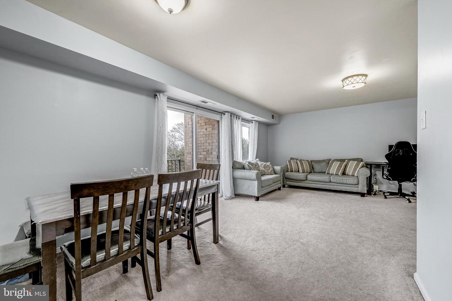 6137 EDSALL RD #I, ALEXANDRIA, Virginia 22304, 2 Bedrooms Bedrooms, ,1 BathroomBathrooms,Residential,For sale,6137 EDSALL RD #I,VAAX2052386 MLS # VAAX2052386 6137 EDSALL RD #I, ALEXANDRIA, Virginia 22304, 2 Bedrooms Bedrooms, ,1 BathroomBathrooms,Residential,For sale,6137 EDSALL RD #I,VAAX2052386 MLS # VAAX2052386