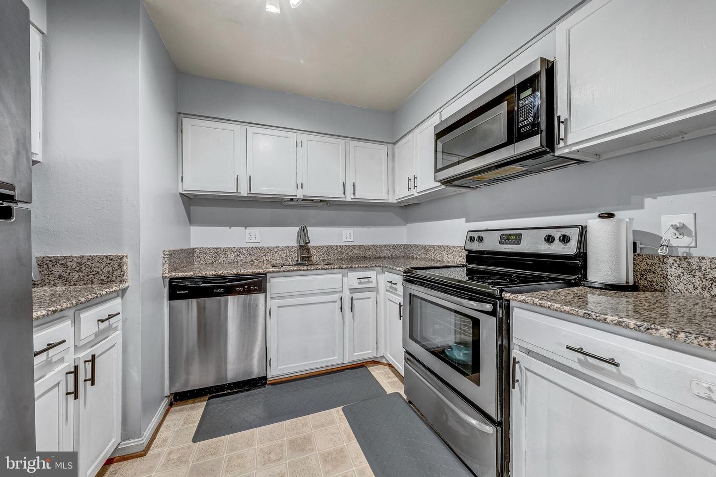 6137 EDSALL RD #I, ALEXANDRIA, Virginia 22304, 2 Bedrooms Bedrooms, ,1 BathroomBathrooms,Residential,For sale,6137 EDSALL RD #I,VAAX2052386 MLS # VAAX2052386 6137 EDSALL RD #I, ALEXANDRIA, Virginia 22304, 2 Bedrooms Bedrooms, ,1 BathroomBathrooms,Residential,For sale,6137 EDSALL RD #I,VAAX2052386 MLS # VAAX2052386