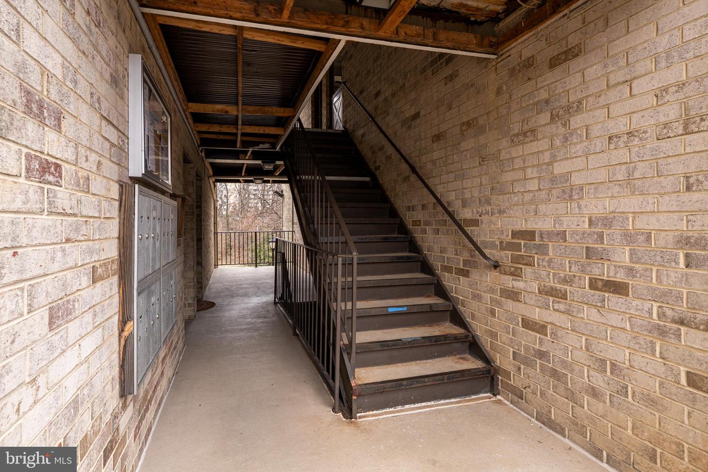 6137 EDSALL RD #I, ALEXANDRIA, Virginia 22304, 2 Bedrooms Bedrooms, ,1 BathroomBathrooms,Residential,For sale,6137 EDSALL RD #I,VAAX2052386 MLS # VAAX2052386 6137 EDSALL RD #I, ALEXANDRIA, Virginia 22304, 2 Bedrooms Bedrooms, ,1 BathroomBathrooms,Residential,For sale,6137 EDSALL RD #I,VAAX2052386 MLS # VAAX2052386