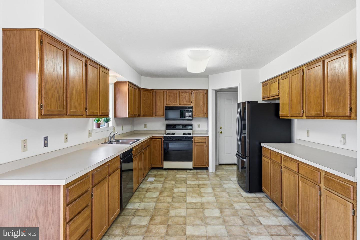 134 DILLON CT, NEW MARKET, Virginia 22844, 3 Bedrooms Bedrooms, ,2 BathroomsBathrooms,Residential,For sale,134 DILLON CT,VASH2013192 MLS # VASH2013192 134 DILLON CT, NEW MARKET, Virginia 22844, 3 Bedrooms Bedrooms, ,2 BathroomsBathrooms,Residential,For sale,134 DILLON CT,VASH2013192 MLS # VASH2013192