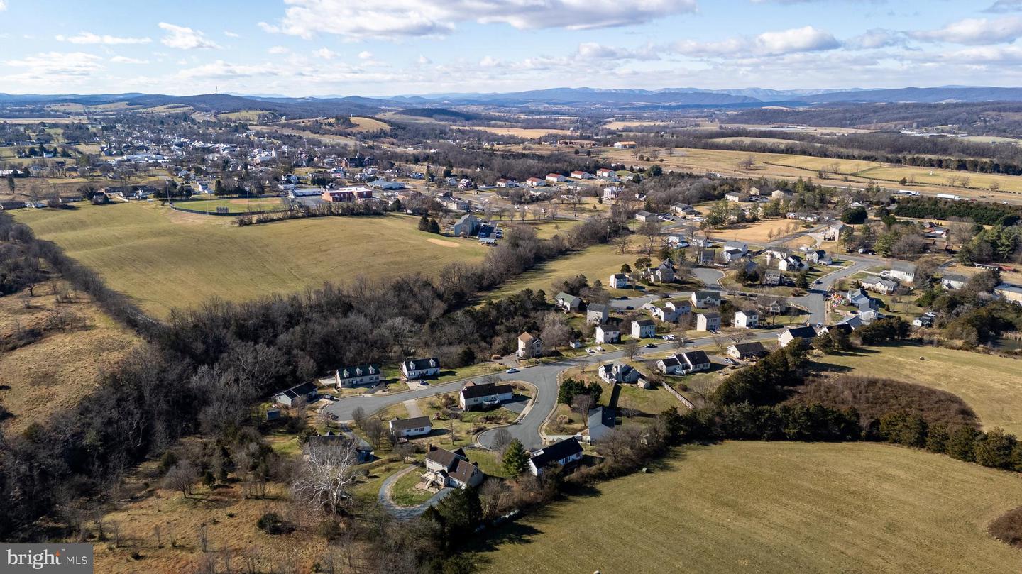 134 DILLON CT, NEW MARKET, Virginia 22844, 3 Bedrooms Bedrooms, ,2 BathroomsBathrooms,Residential,For sale,134 DILLON CT,VASH2013192 MLS # VASH2013192 134 DILLON CT, NEW MARKET, Virginia 22844, 3 Bedrooms Bedrooms, ,2 BathroomsBathrooms,Residential,For sale,134 DILLON CT,VASH2013192 MLS # VASH2013192