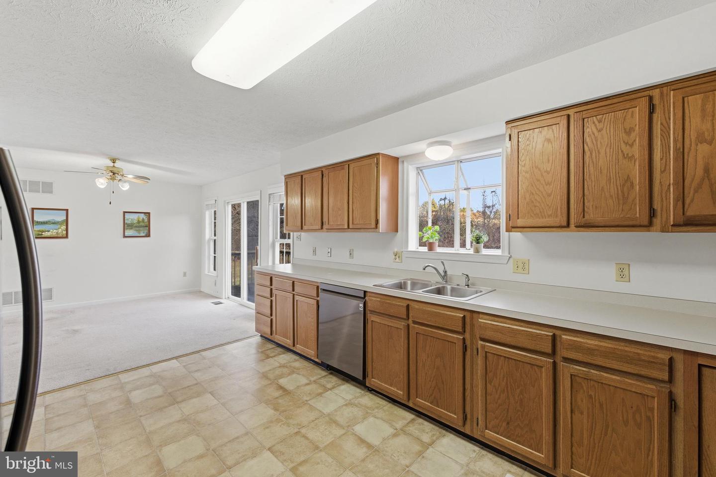 134 DILLON CT, NEW MARKET, Virginia 22844, 3 Bedrooms Bedrooms, ,2 BathroomsBathrooms,Residential,For sale,134 DILLON CT,VASH2013192 MLS # VASH2013192 134 DILLON CT, NEW MARKET, Virginia 22844, 3 Bedrooms Bedrooms, ,2 BathroomsBathrooms,Residential,For sale,134 DILLON CT,VASH2013192 MLS # VASH2013192