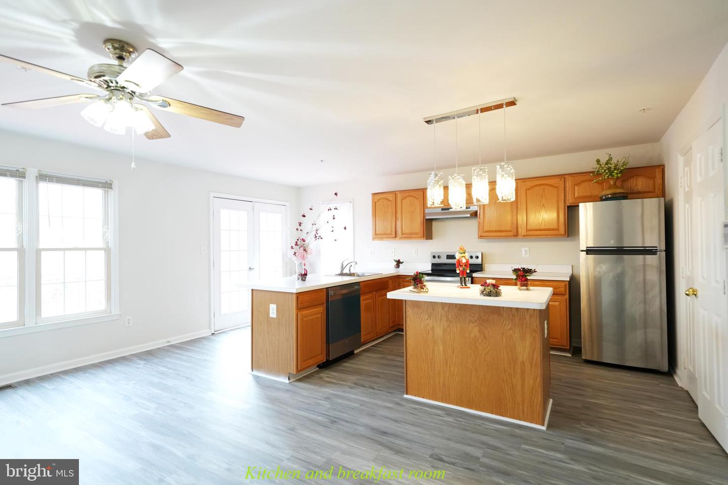 3982 BRUSSELS WAY, WOODBRIDGE, Virginia 22192, 3 Bedrooms Bedrooms, ,3 BathroomsBathrooms,Residential,For sale,3982 BRUSSELS WAY,VAPW2109074 MLS # VAPW2109074