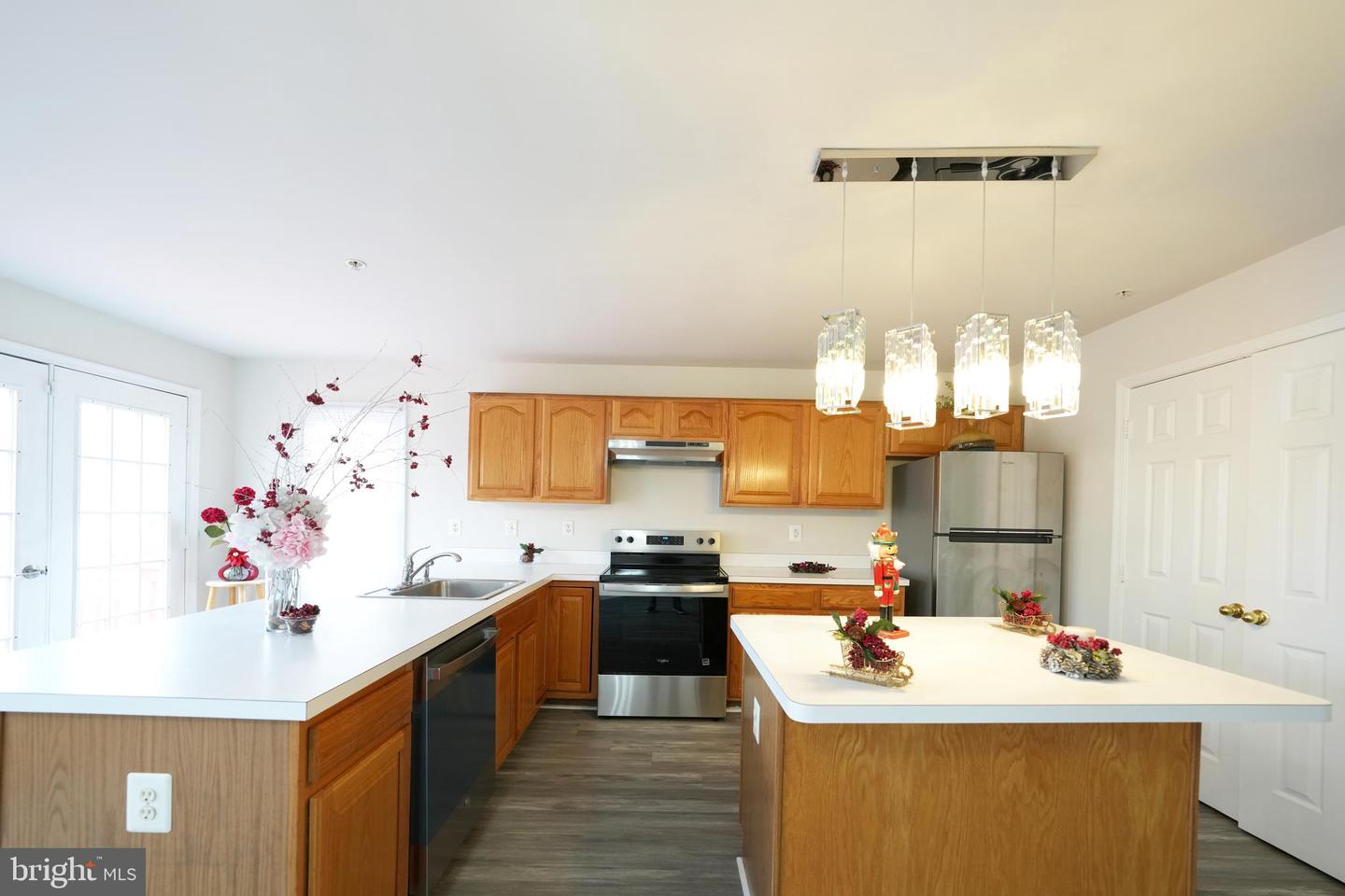 3982 BRUSSELS WAY, WOODBRIDGE, Virginia 22192, 3 Bedrooms Bedrooms, ,3 BathroomsBathrooms,Residential,For sale,3982 BRUSSELS WAY,VAPW2109074 MLS # VAPW2109074