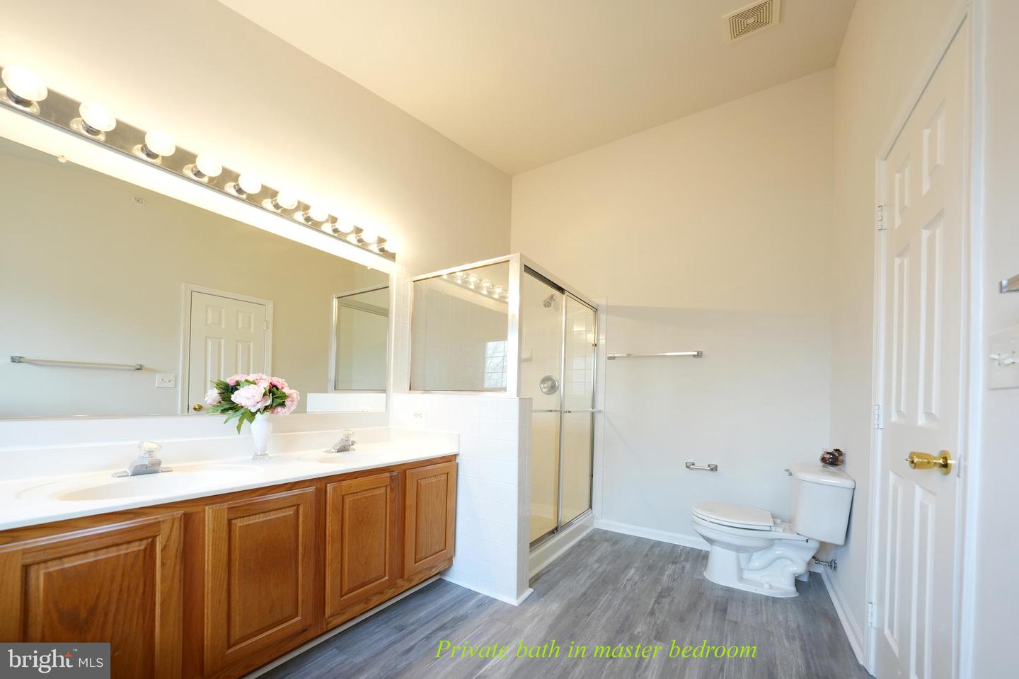 3982 BRUSSELS WAY, WOODBRIDGE, Virginia 22192, 3 Bedrooms Bedrooms, ,3 BathroomsBathrooms,Residential,For sale,3982 BRUSSELS WAY,VAPW2109074 MLS # VAPW2109074