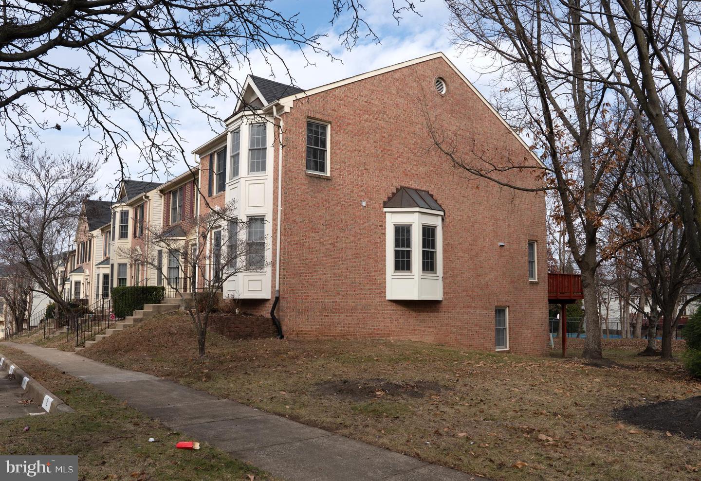 3982 BRUSSELS WAY, WOODBRIDGE, Virginia 22192, 3 Bedrooms Bedrooms, ,3 BathroomsBathrooms,Residential,For sale,3982 BRUSSELS WAY,VAPW2109074 MLS # VAPW2109074