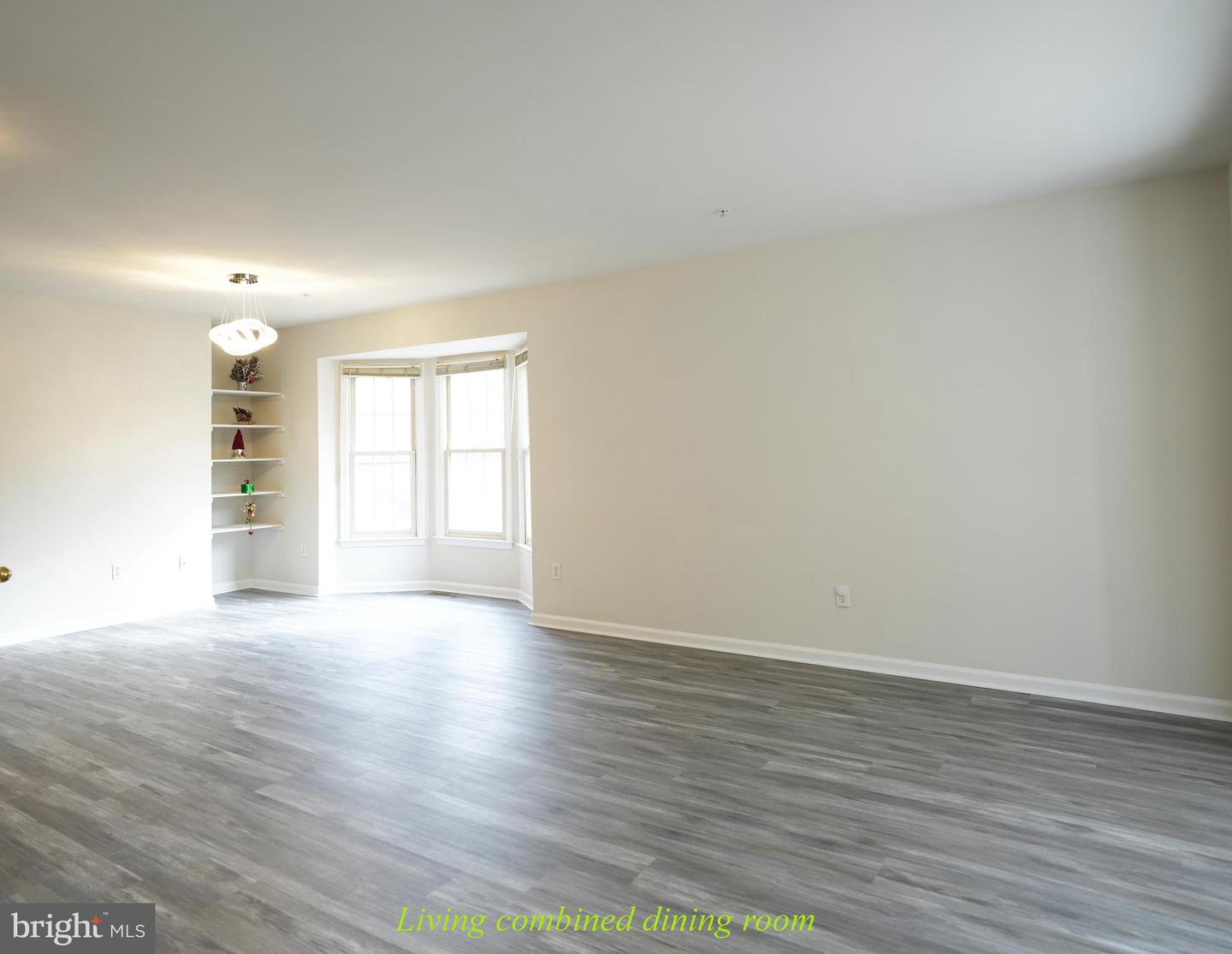 3982 BRUSSELS WAY, WOODBRIDGE, Virginia 22192, 3 Bedrooms Bedrooms, ,3 BathroomsBathrooms,Residential,For sale,3982 BRUSSELS WAY,VAPW2109074 MLS # VAPW2109074