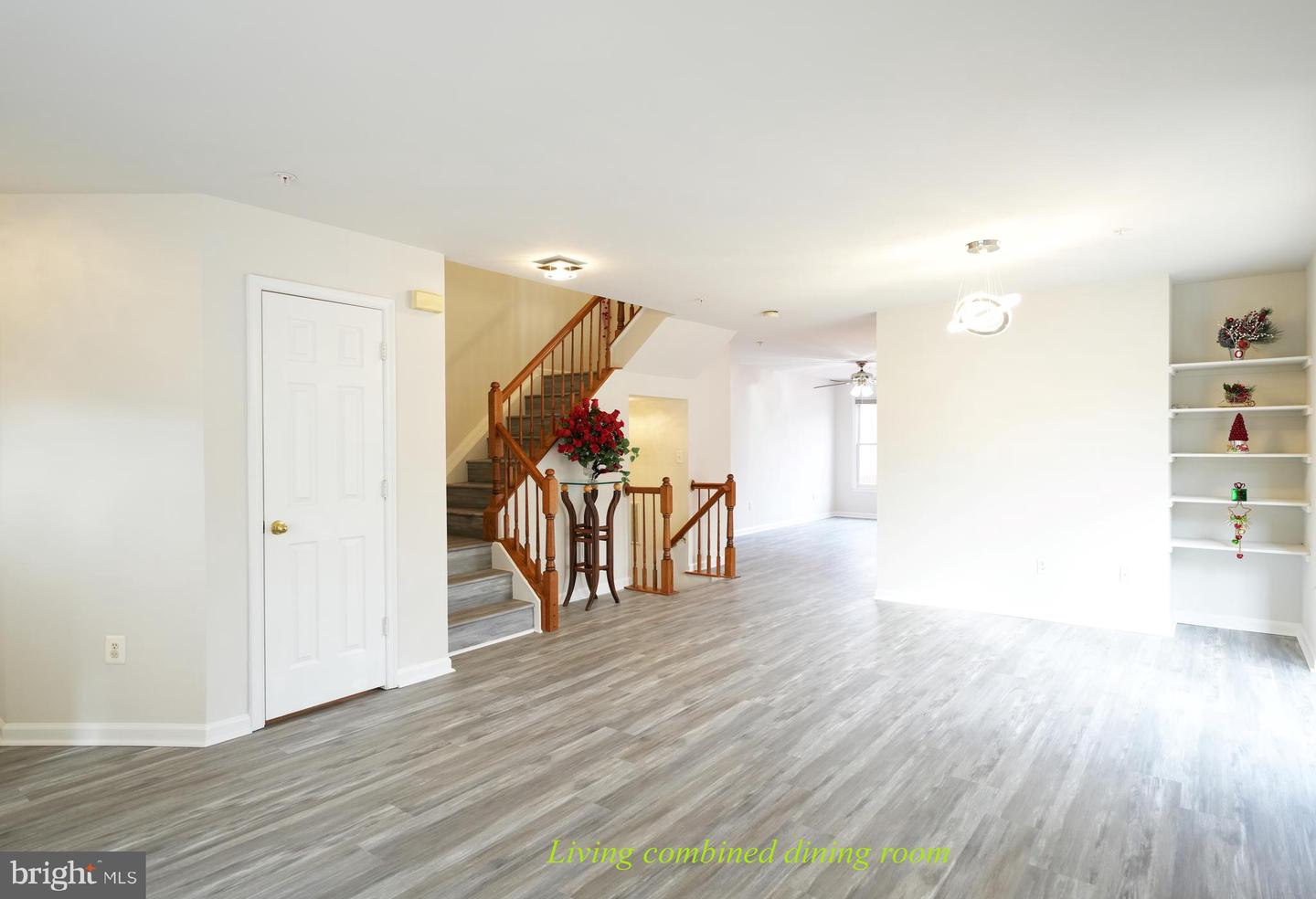 3982 BRUSSELS WAY, WOODBRIDGE, Virginia 22192, 3 Bedrooms Bedrooms, ,3 BathroomsBathrooms,Residential,For sale,3982 BRUSSELS WAY,VAPW2109074 MLS # VAPW2109074