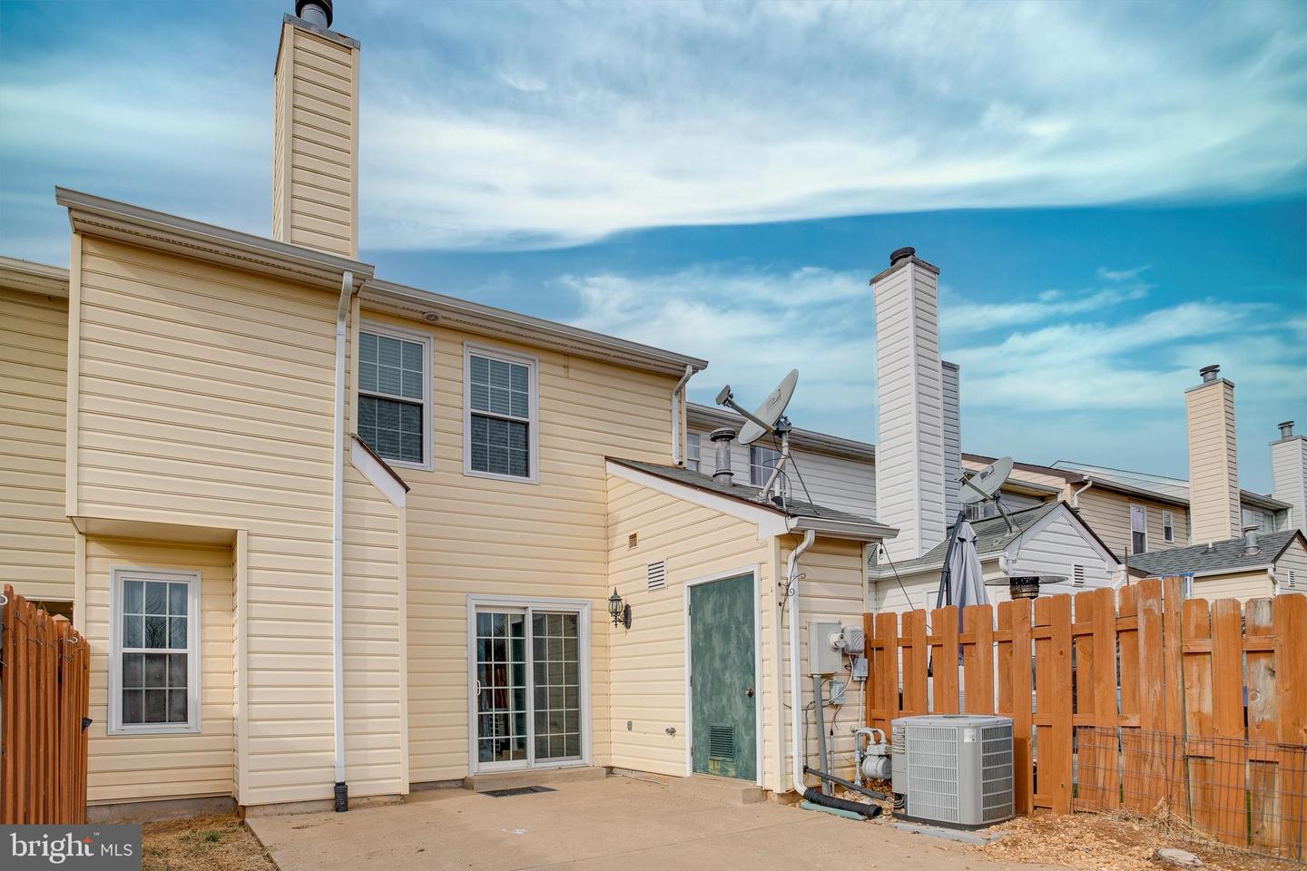 637 BRIDLEWOOD DR, CULPEPER, Virginia 22701, 3 Bedrooms Bedrooms, ,2 BathroomsBathrooms,Residential,For sale,637 BRIDLEWOOD DR,VACU2012228 MLS # VACU2012228 637 BRIDLEWOOD DR, CULPEPER, Virginia 22701, 3 Bedrooms Bedrooms, ,2 BathroomsBathrooms,Residential,For sale,637 BRIDLEWOOD DR,VACU2012228 MLS # VACU2012228